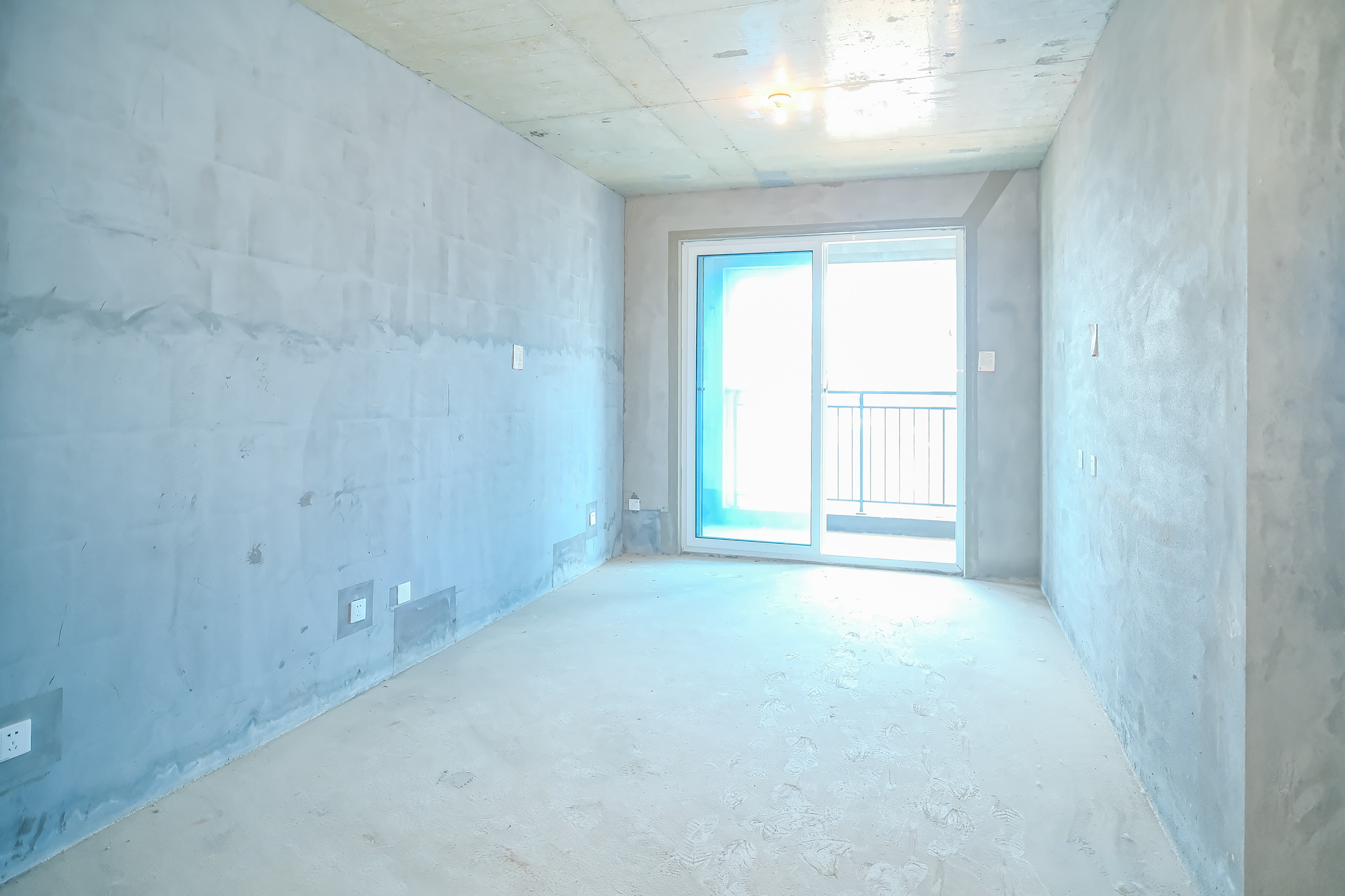 荣盛花语城 2室2厅1卫 45.00万 荣盛花语城 2室2厅1卫 45.00万客厅