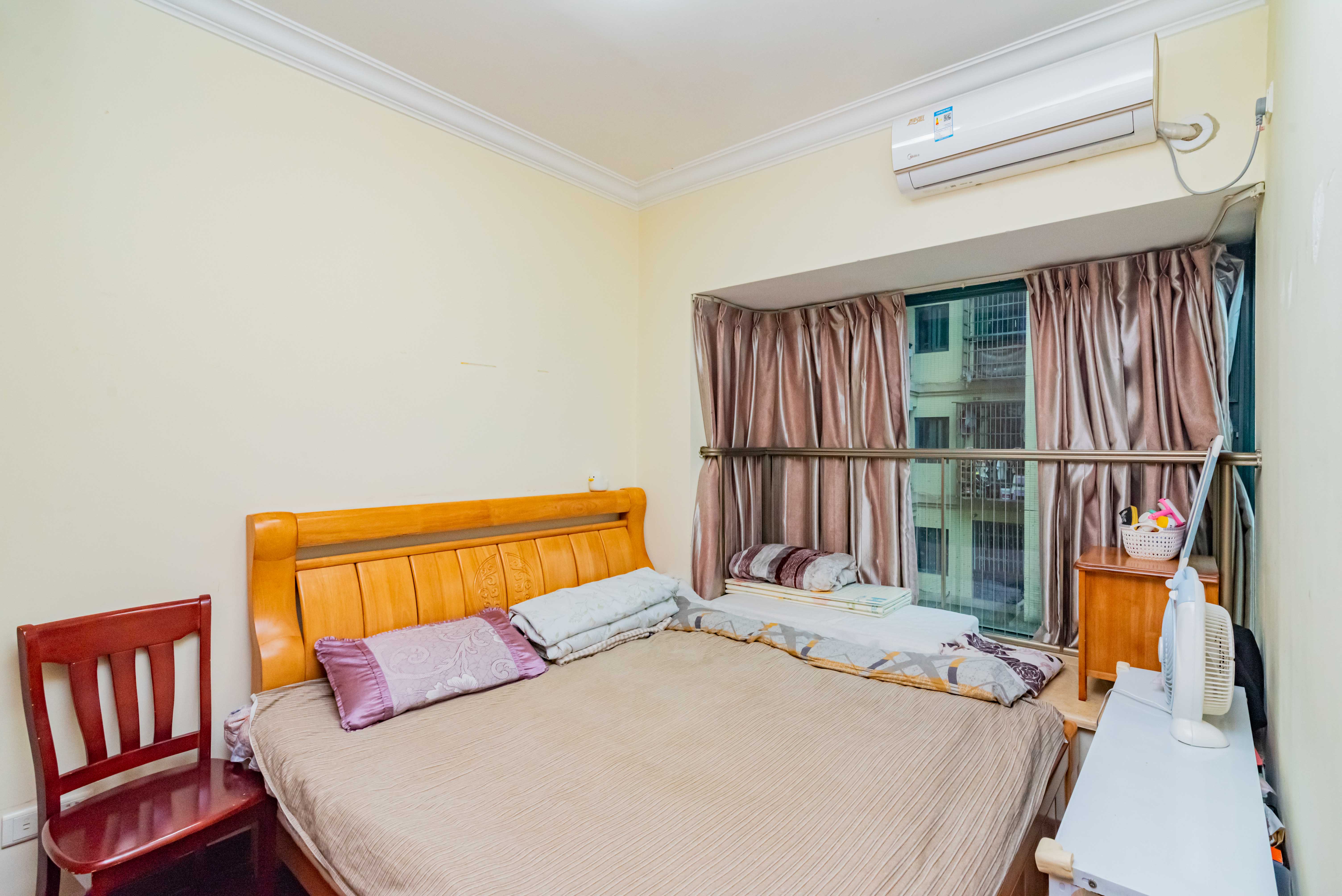 恒大雅苑 2室2厅2卫 72.0万 恒大雅苑 2室2厅2卫 72.0万卧室