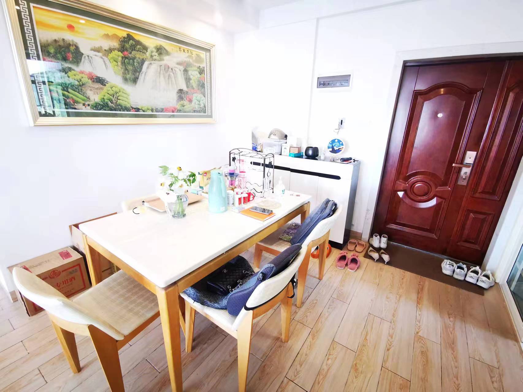 金碧花园 3室2厅1卫 80.00万 金碧花园 3室2厅1卫 80.00万室内图