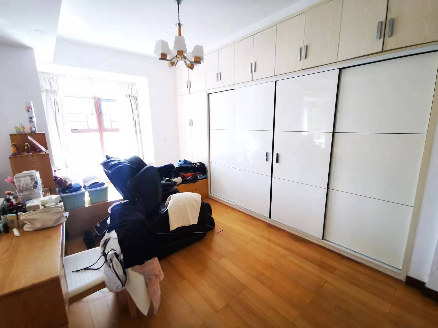 金碧花园 3室2厅1卫 80.00万 金碧花园 3室2厅1卫 80.00万室内图