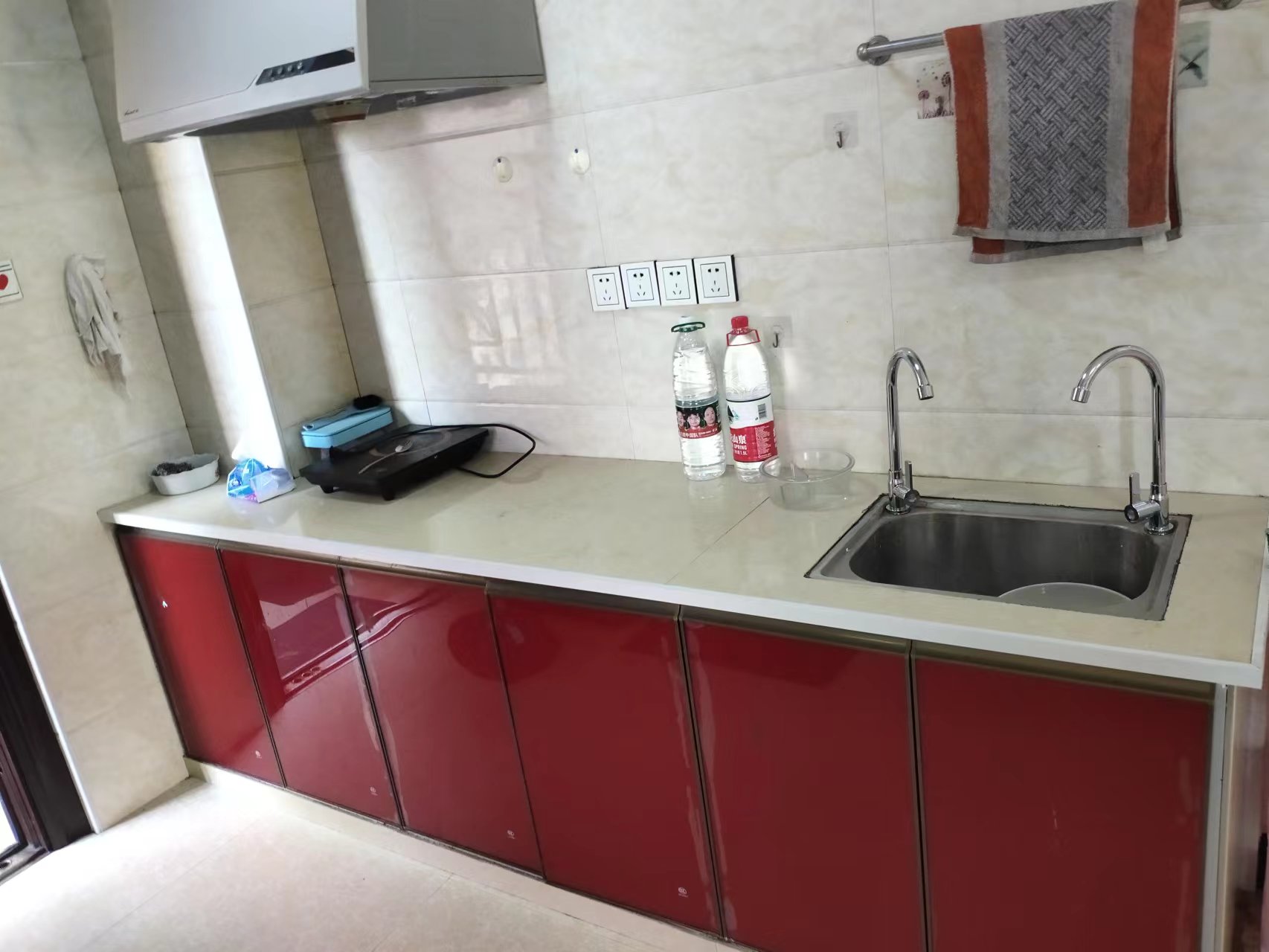 凯旋名门人民中路1006号 1室1厅1卫 29.80万 凯旋名门人民中路1006号 1室1厅1卫 29.80万室内图