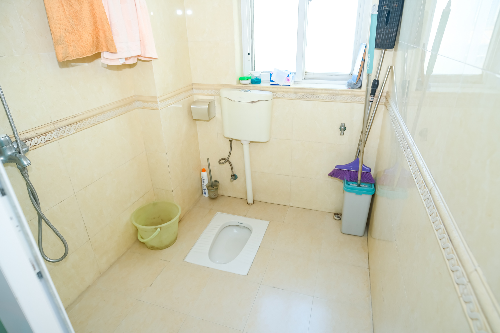 筑梦园  4室2厅2卫    110.0万卫生间