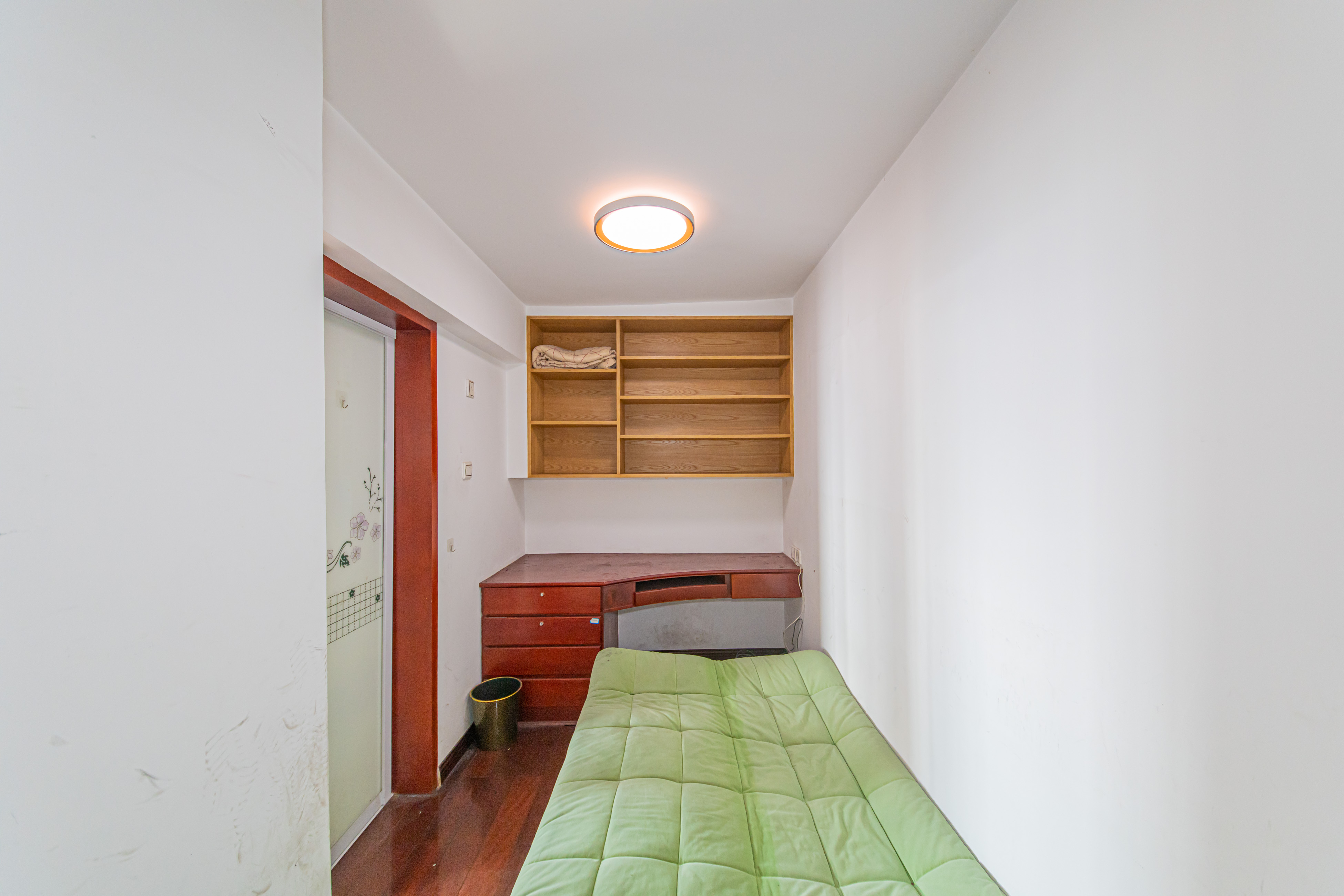 南国嘉苑  4室2厅1卫    112.68万其他