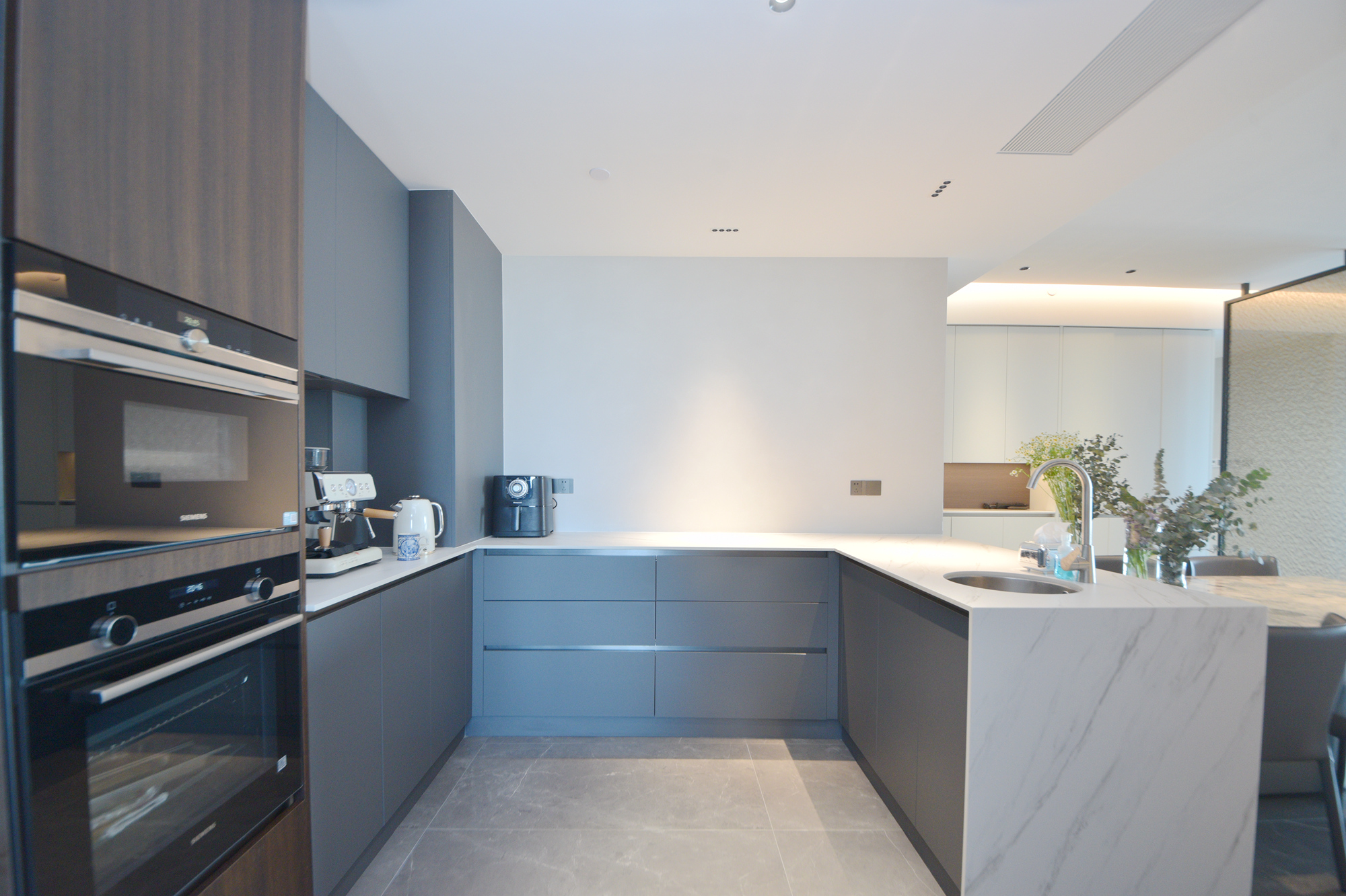 中建江山壹号  3室2厅2卫    697.8万厨房