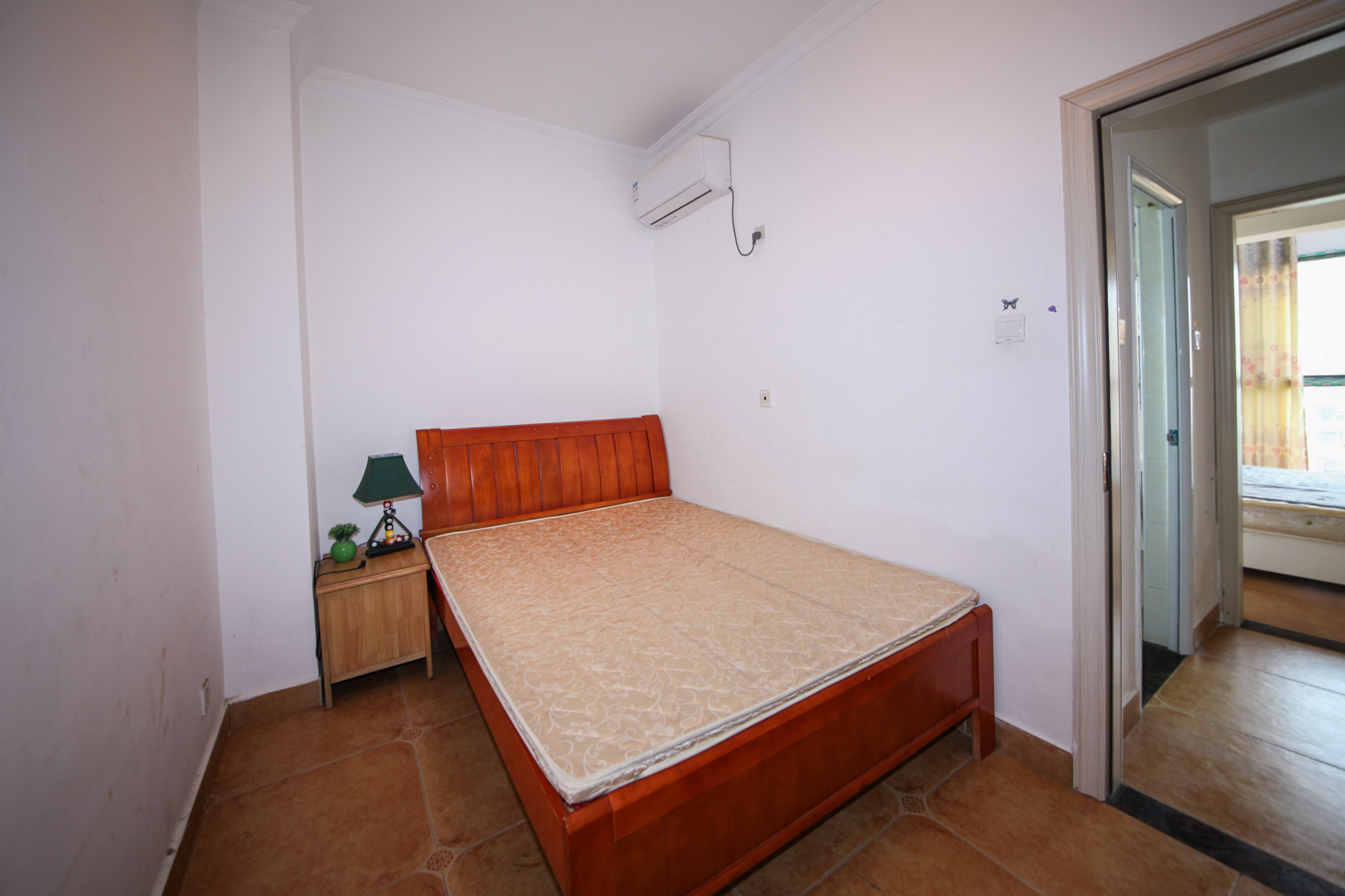 勤诚达新界 2室1厅2卫 50.30万 勤诚达新界 2室1厅2卫 50.30万卧室