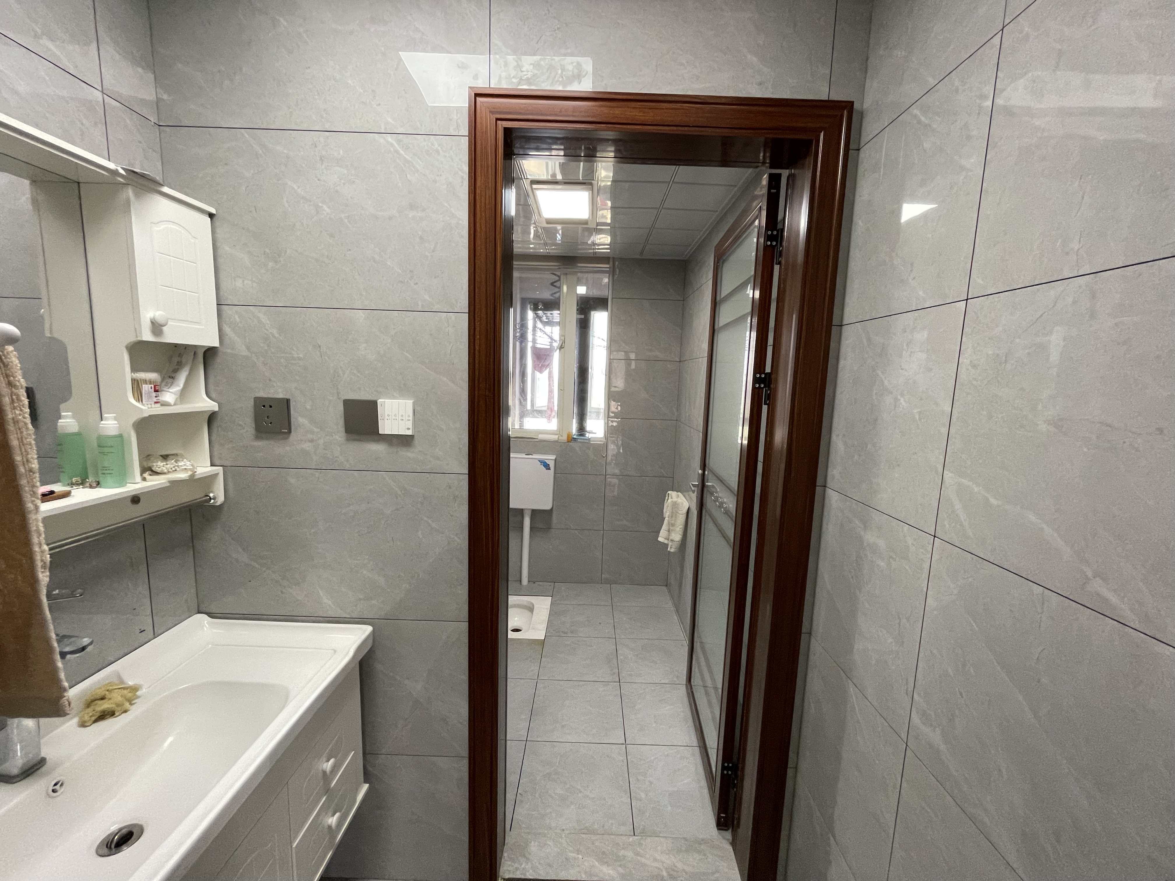 九八缔景城 4室2厅2卫 96.00万 九八缔景城 4室2厅2卫 96.00万室内图