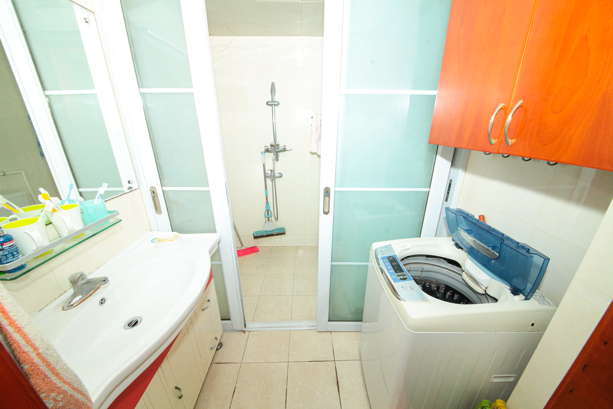 华润凤凰城一期 2室2厅1卫 57.80万 华润凤凰城一期 2室2厅1卫 57.80万卫生间