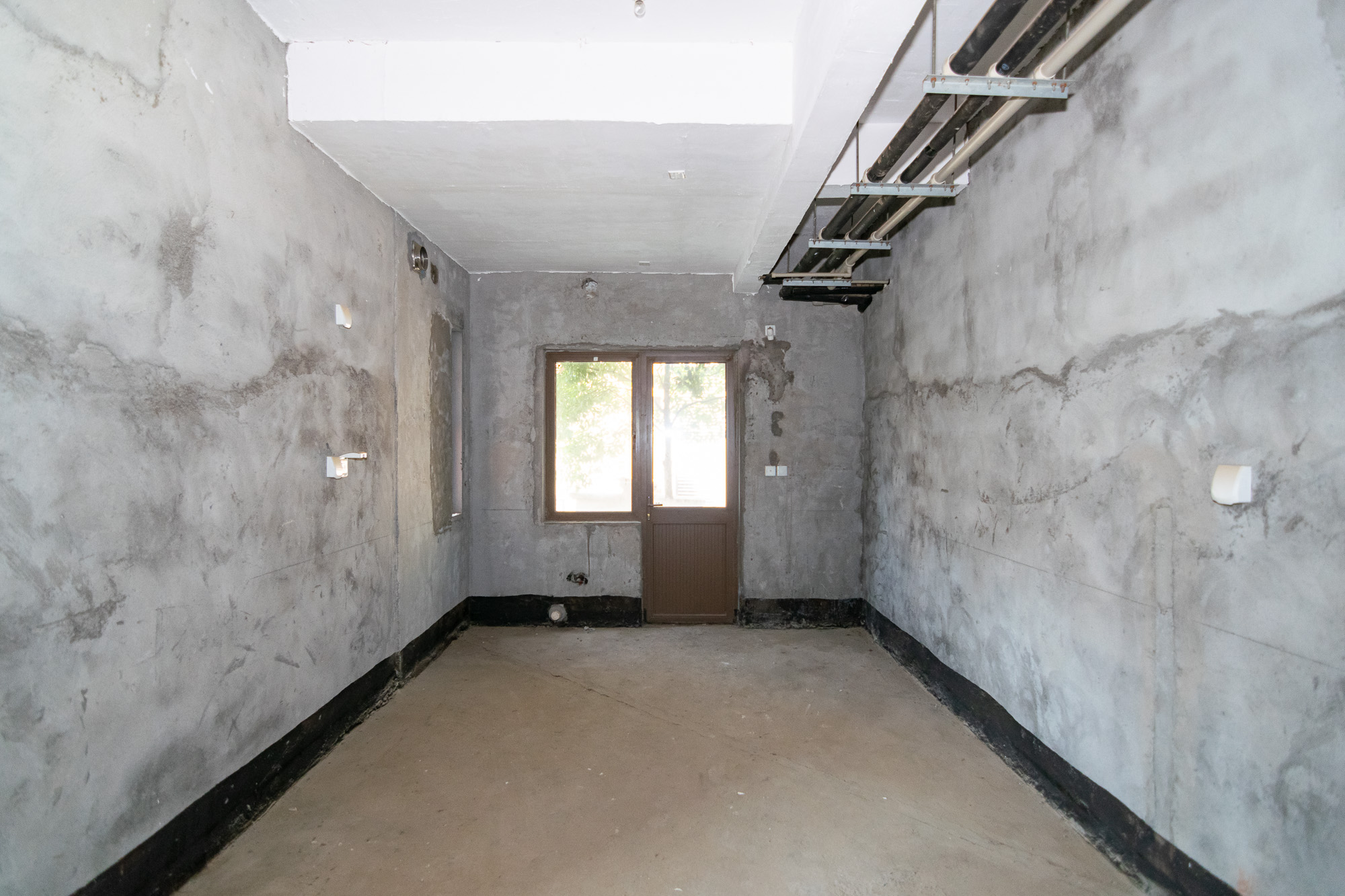 盈峰翠邸  7室3厅6卫   1080.00万 盈峰翠邸  7室3厅6卫   1080.00万厨房