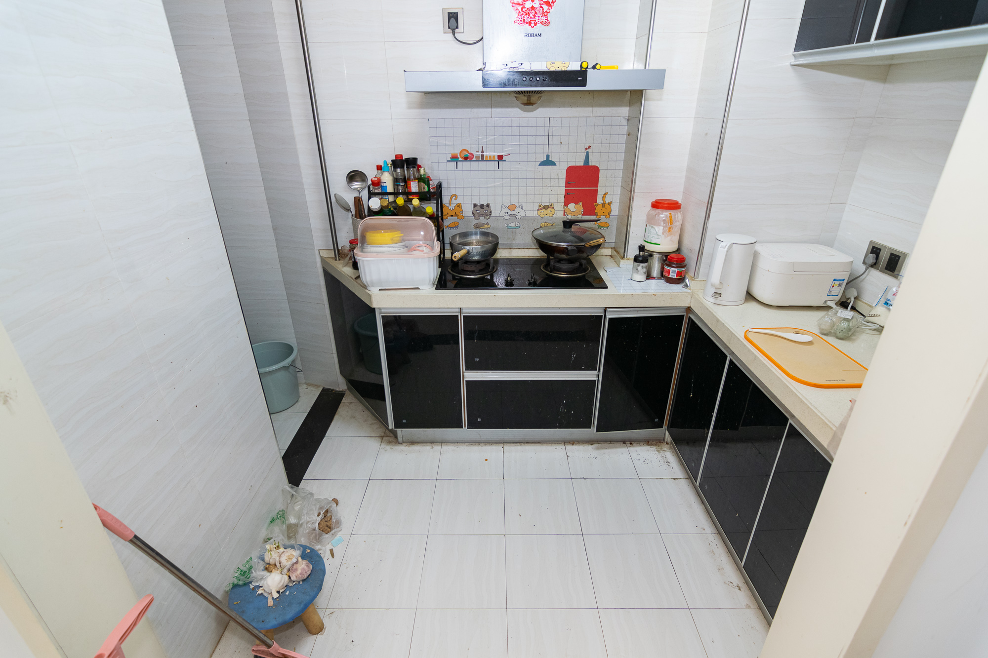 浩龙音乐界 3室2厅1卫 55.00万 浩龙音乐界 3室2厅1卫 55.00万厨房