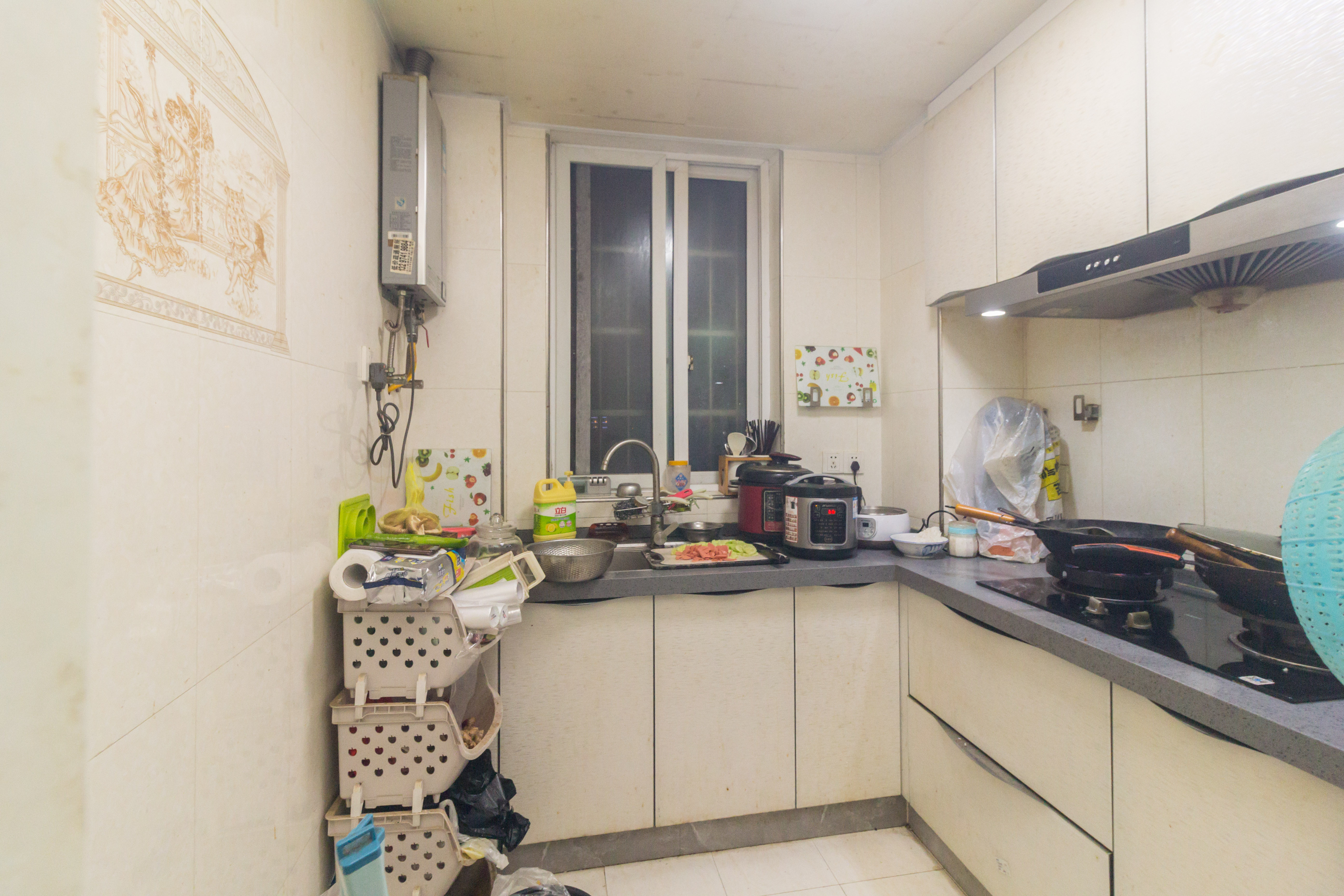 东业苹果社区  3室2厅1卫    55.2万厨房