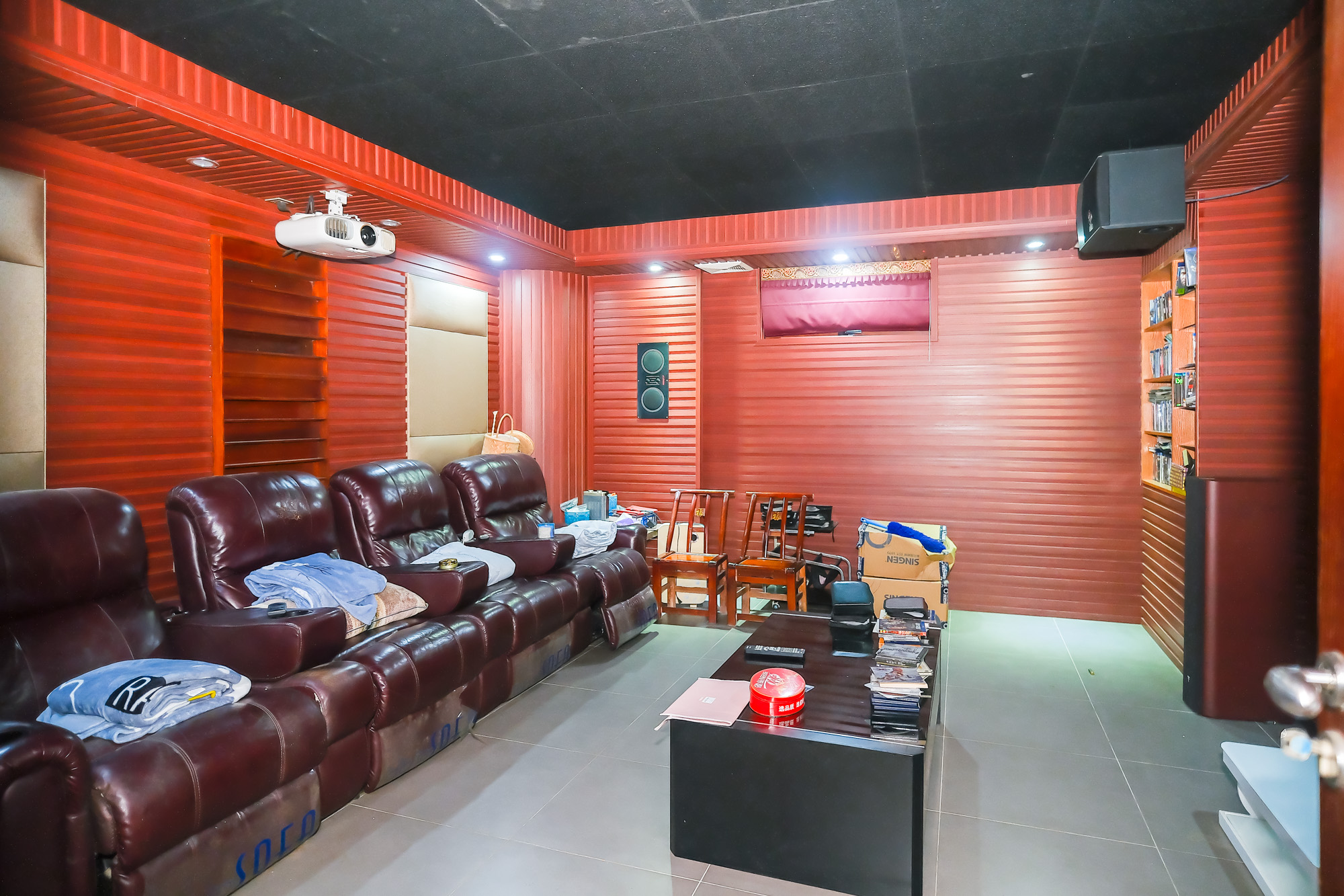 山水湾  8室5厅5卫   788.00万 山水湾  8室5厅5卫   788.00万其他