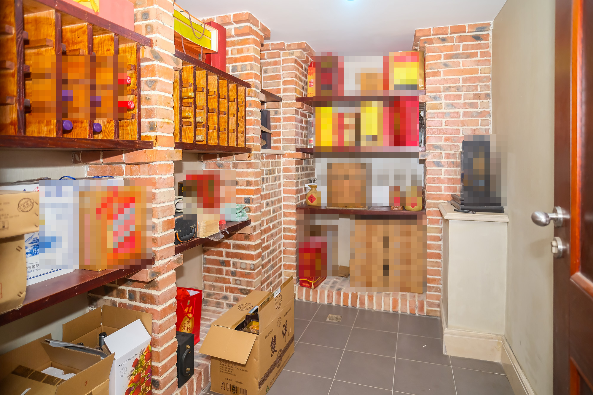 山水湾  8室5厅5卫   788.00万 山水湾  8室5厅5卫   788.00万其他