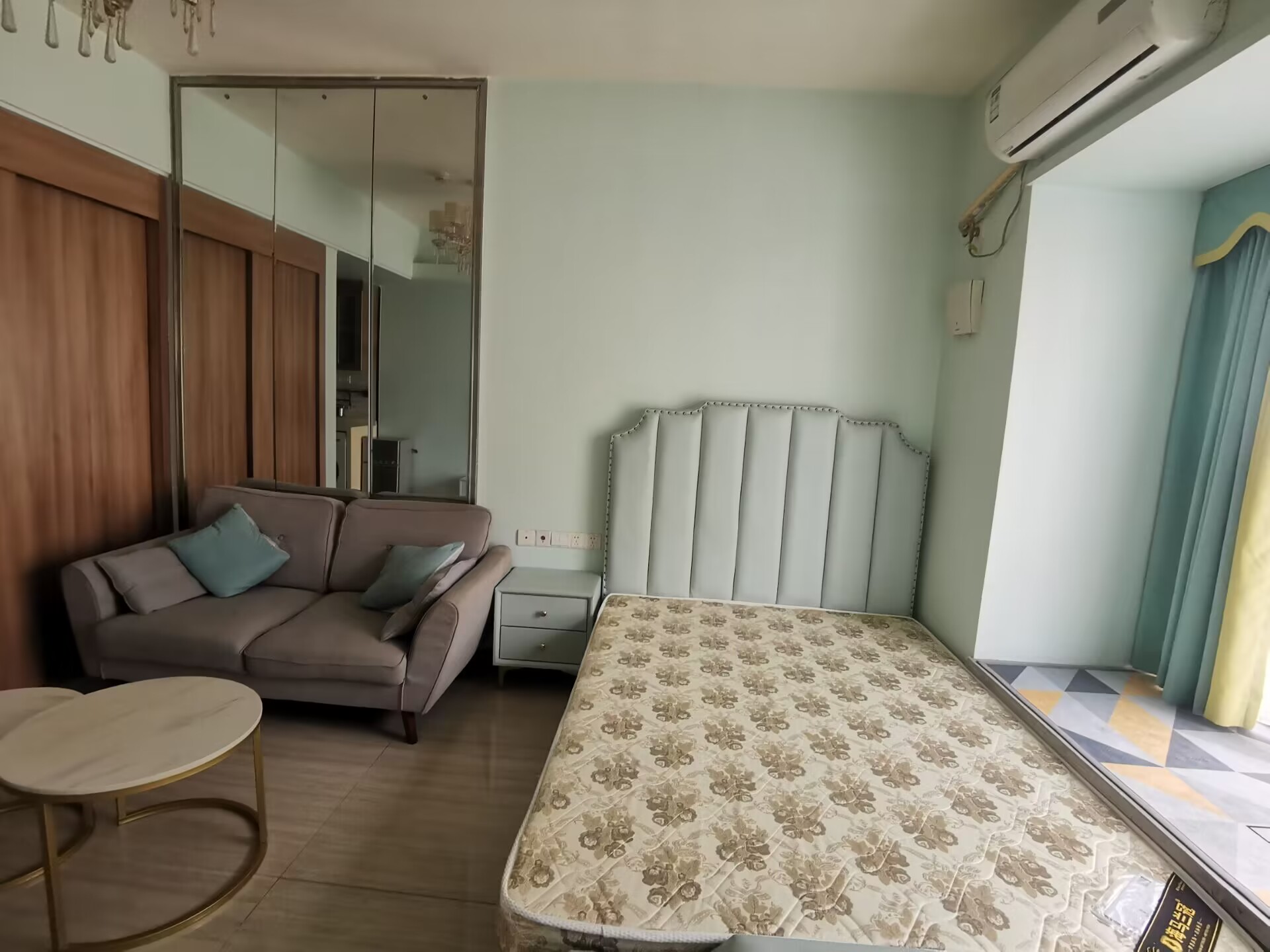 恒大御景湾 1室1厅1卫 23.00万 恒大御景湾 1室1厅1卫 23.00万室内图