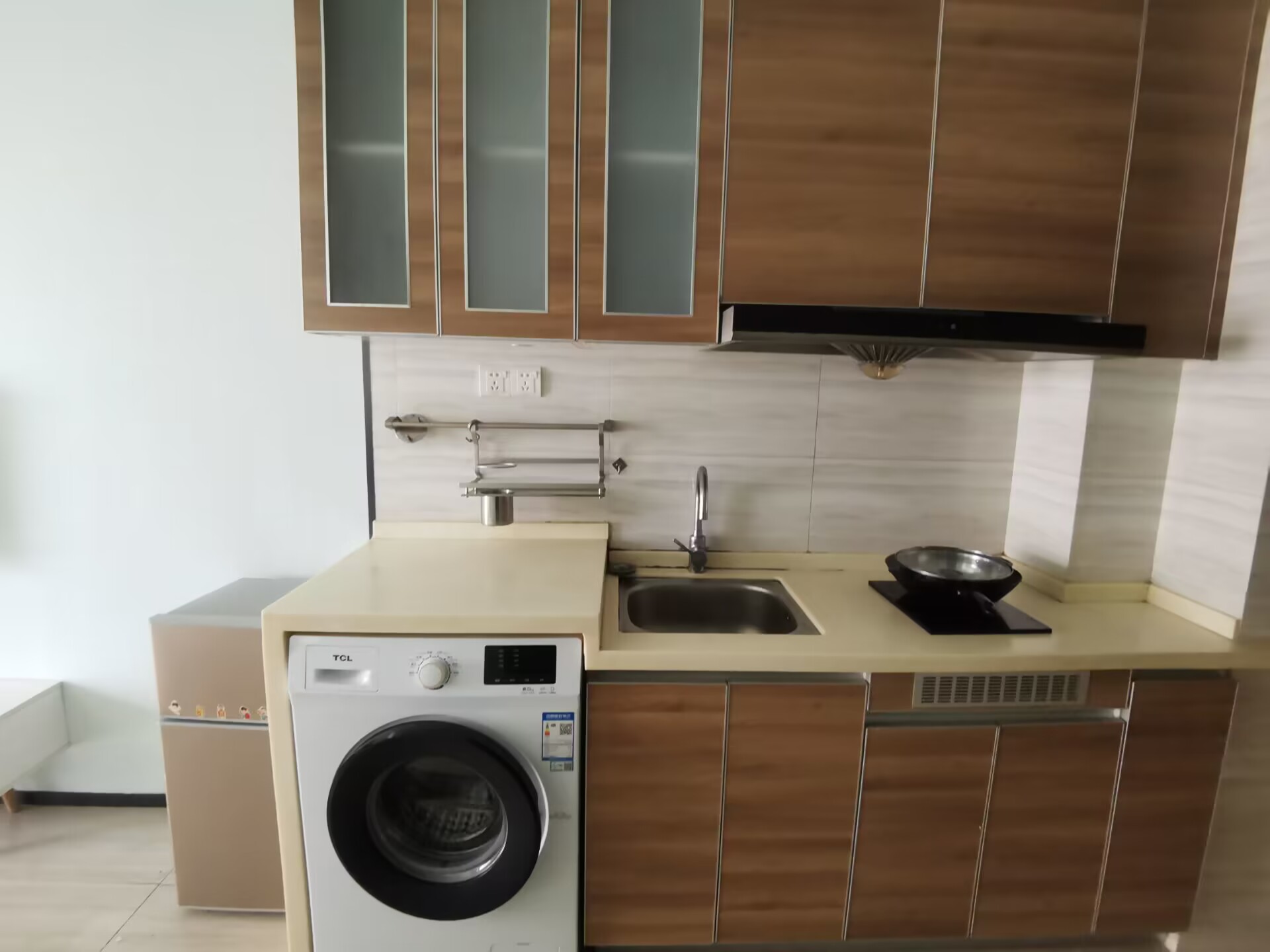 恒大御景湾 1室1厅1卫 23.00万 恒大御景湾 1室1厅1卫 23.00万室内图