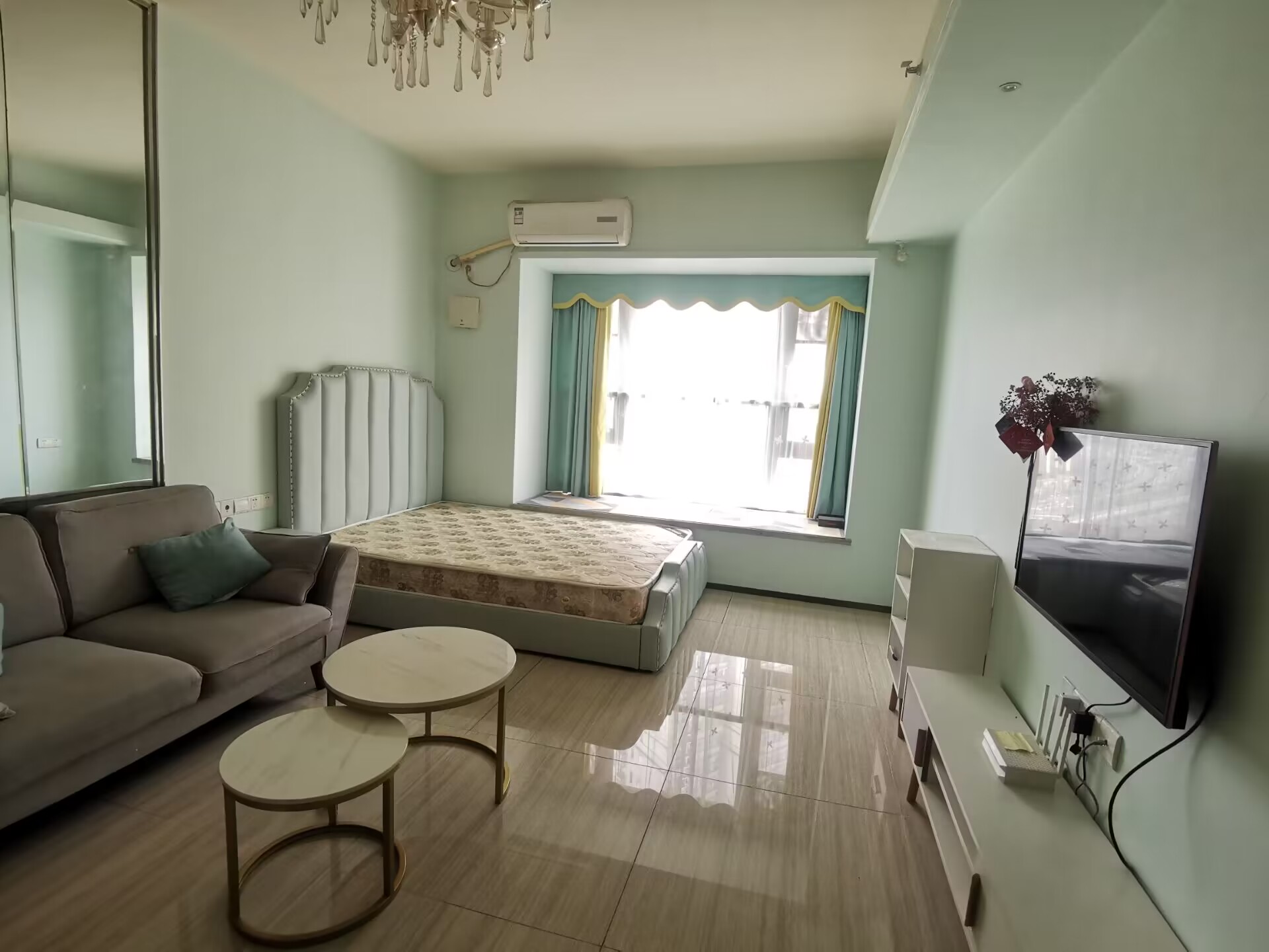 恒大御景湾 1室1厅1卫 23.00万 恒大御景湾 1室1厅1卫 23.00万室内图