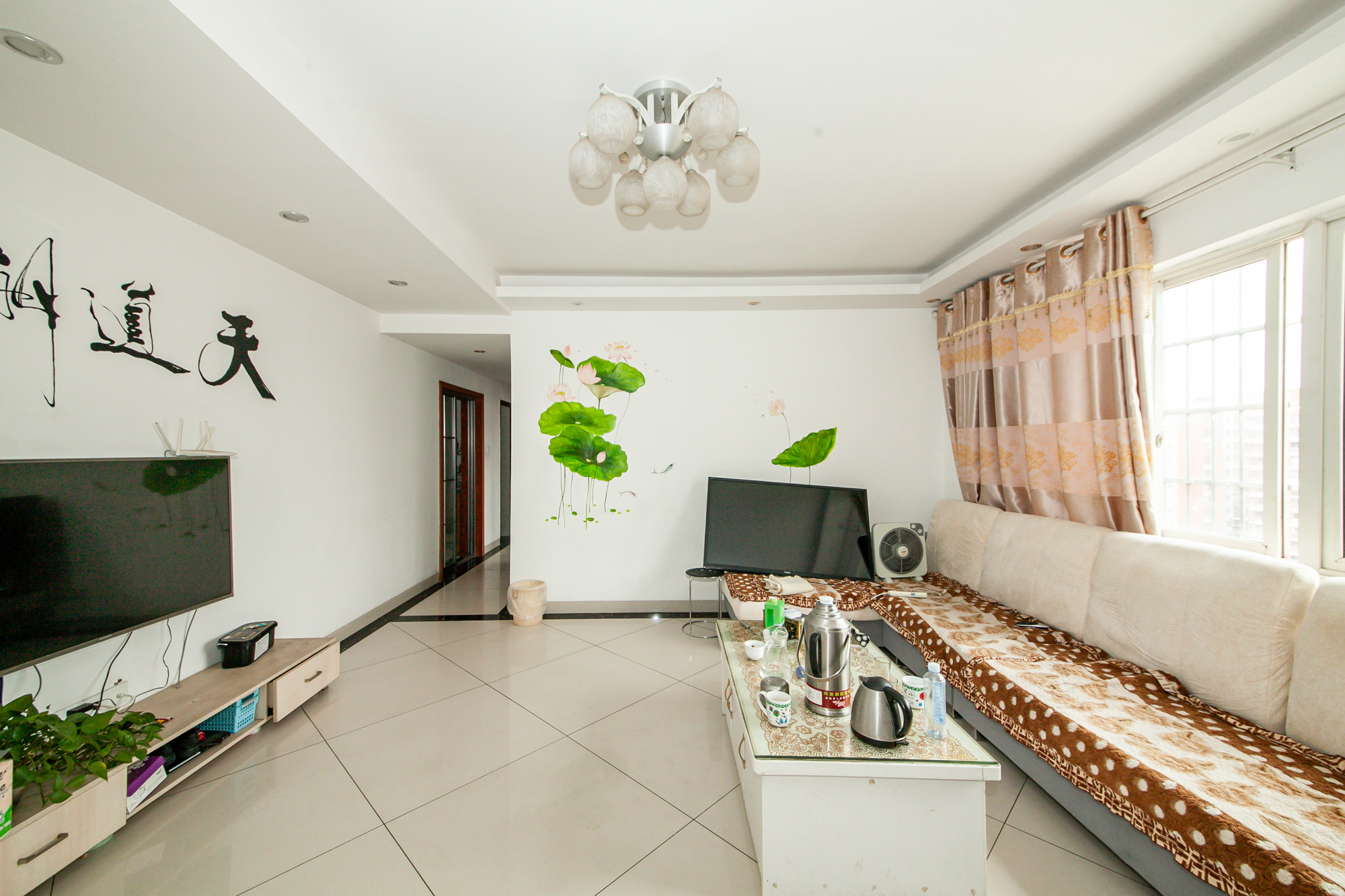 锦璨家园  3室2厅2卫    59.8万 锦璨家园  3室2厅2卫    59.8万