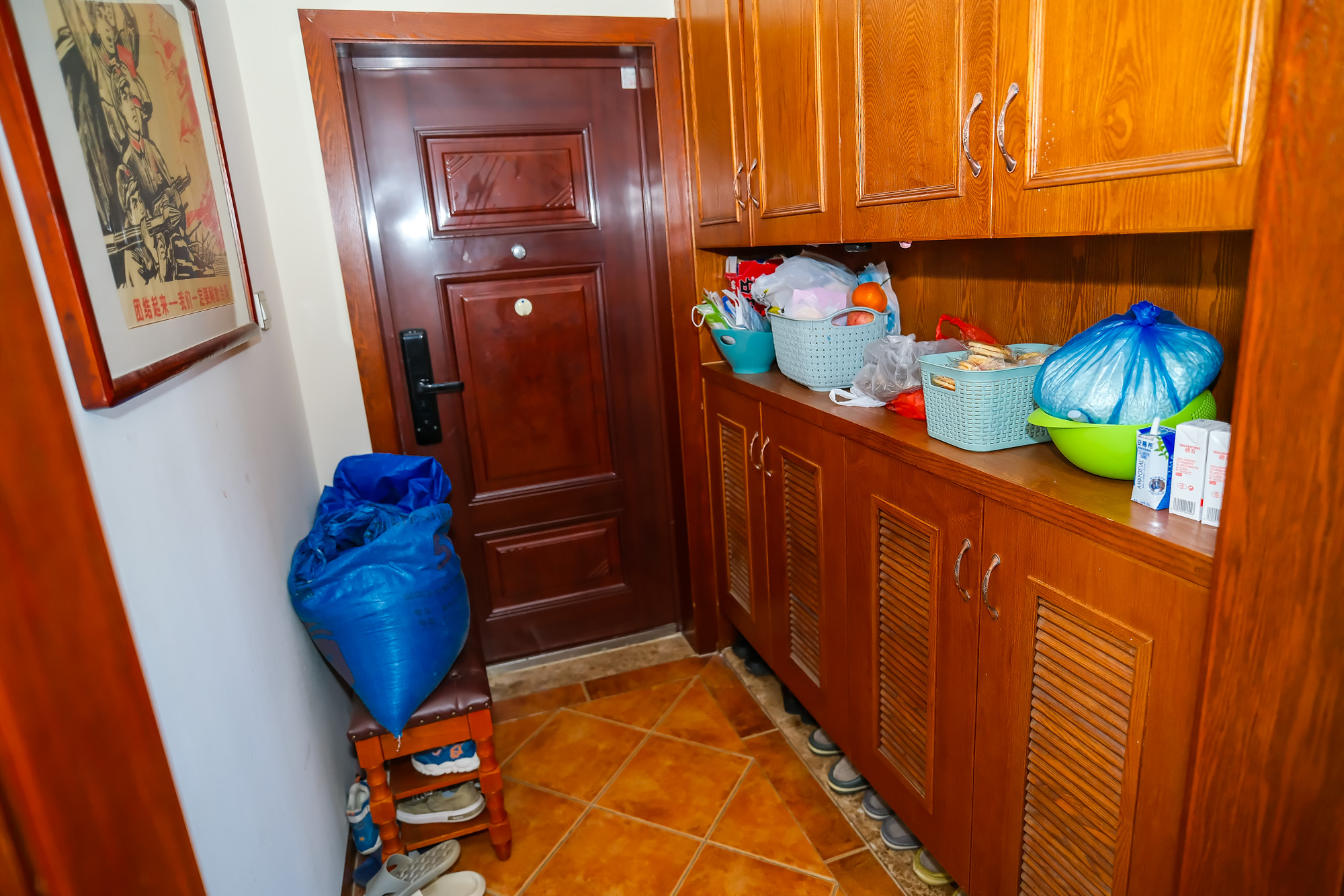 月亮湾草莓街区一、二期 4室2厅1卫 79.80万 月亮湾草莓街区一、二期 4室2厅1卫 79.80万阳台