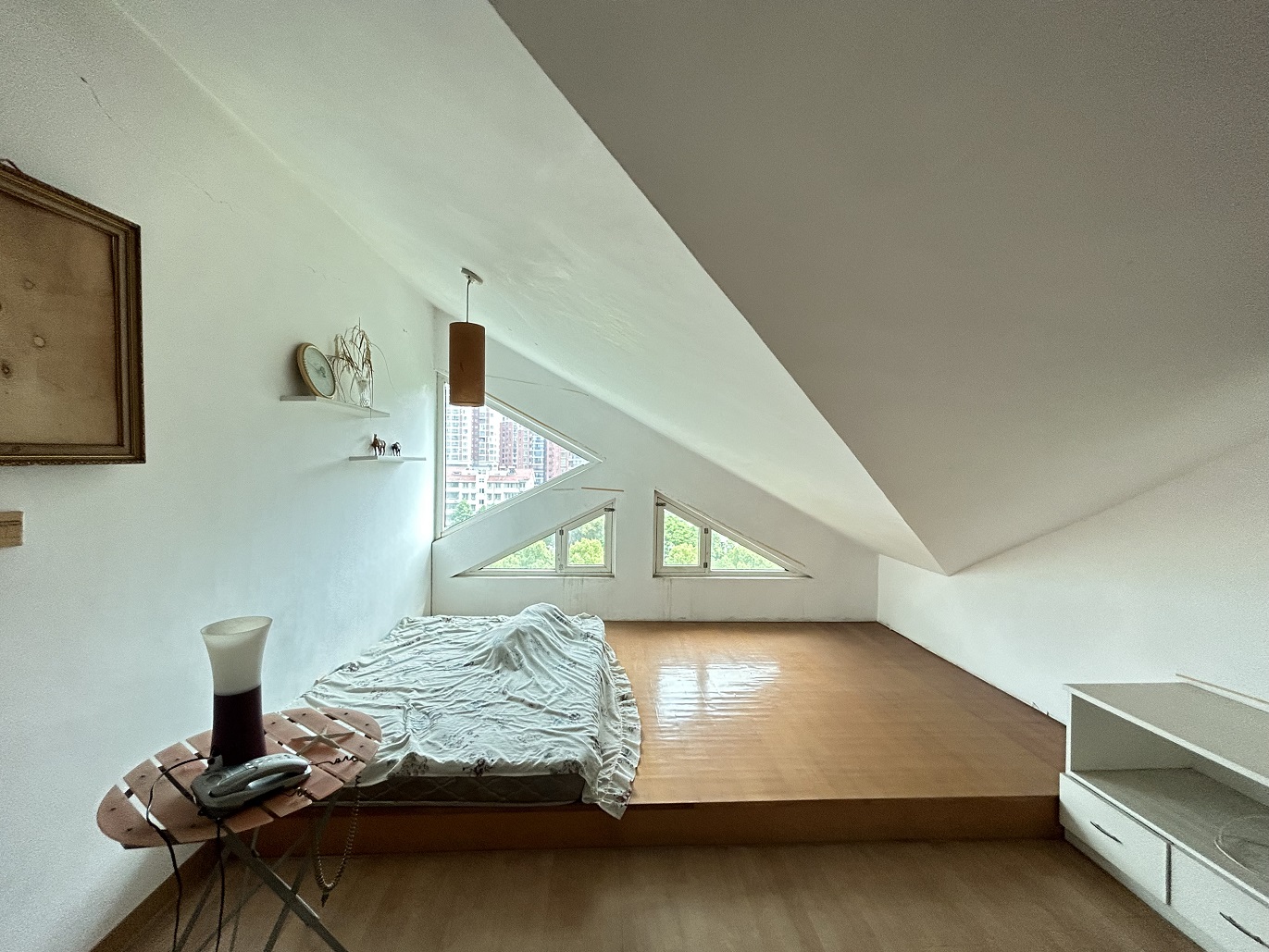 湘银小区 4室2厅3卫 38.00万 湘银小区 4室2厅3卫 38.00万室内图