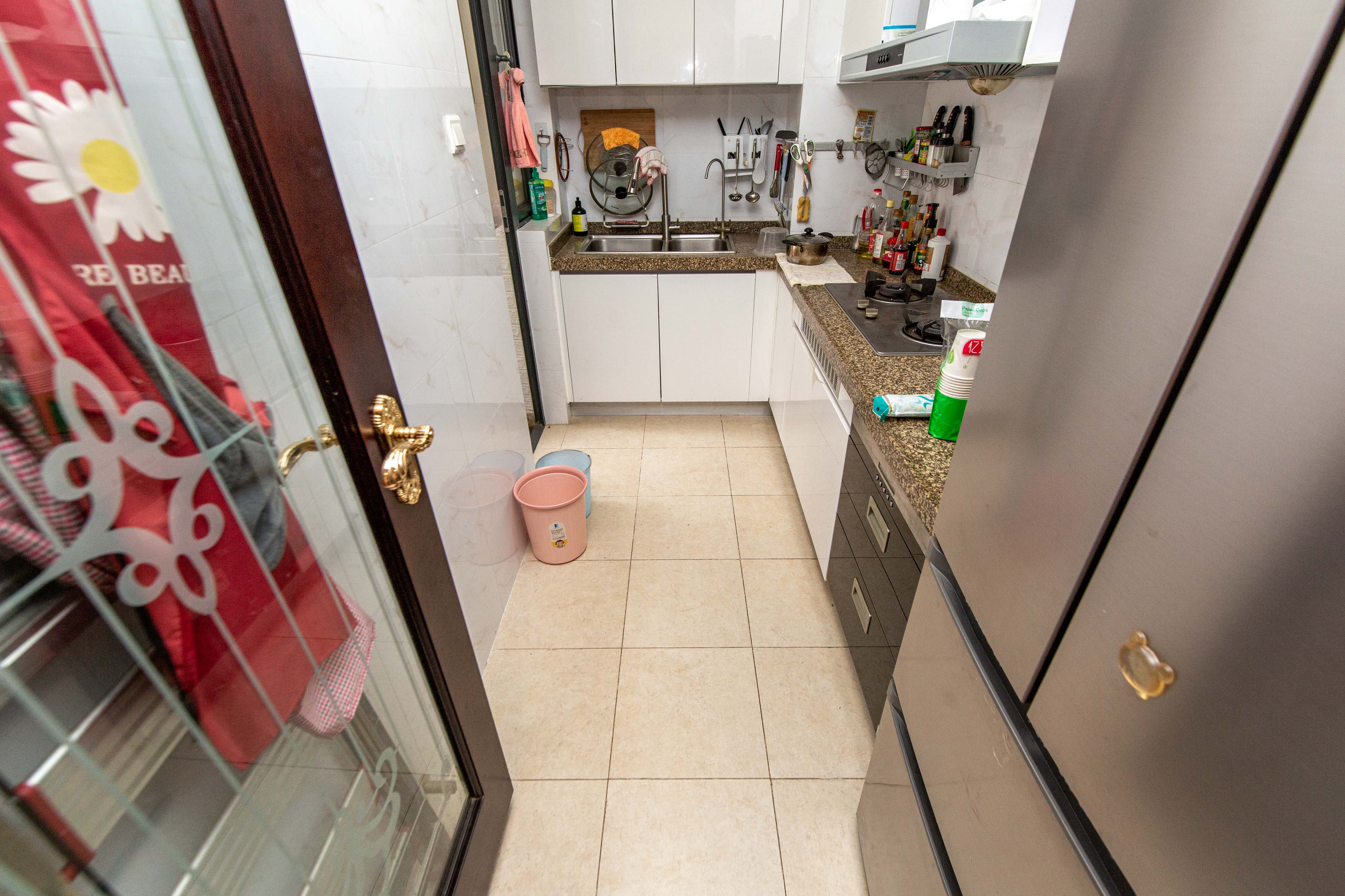 恒大国际广场  3室2厅2卫    138.0万厨房