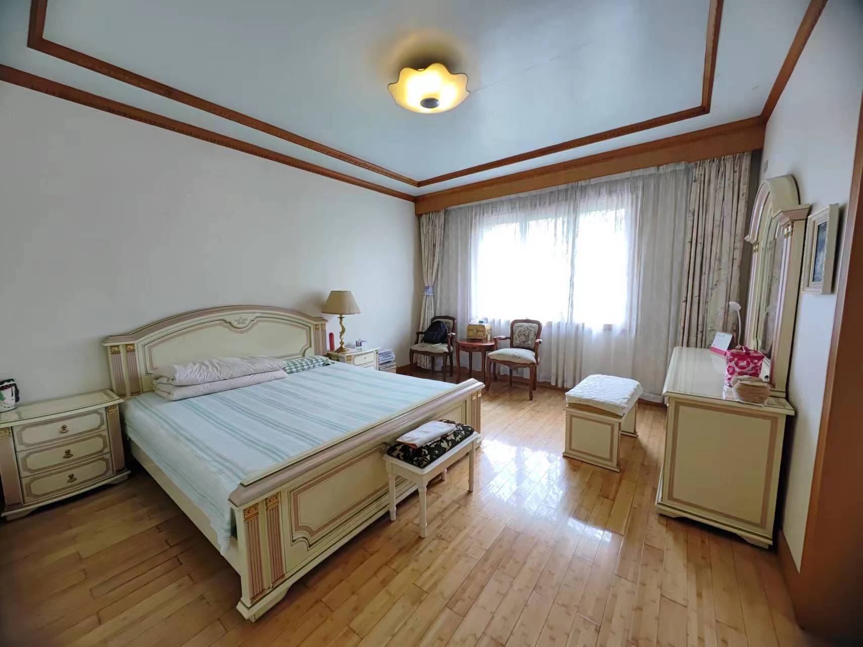 泰华一村 4室0厅0卫 62.80万 泰华一村 4室0厅0卫 62.80万室内图