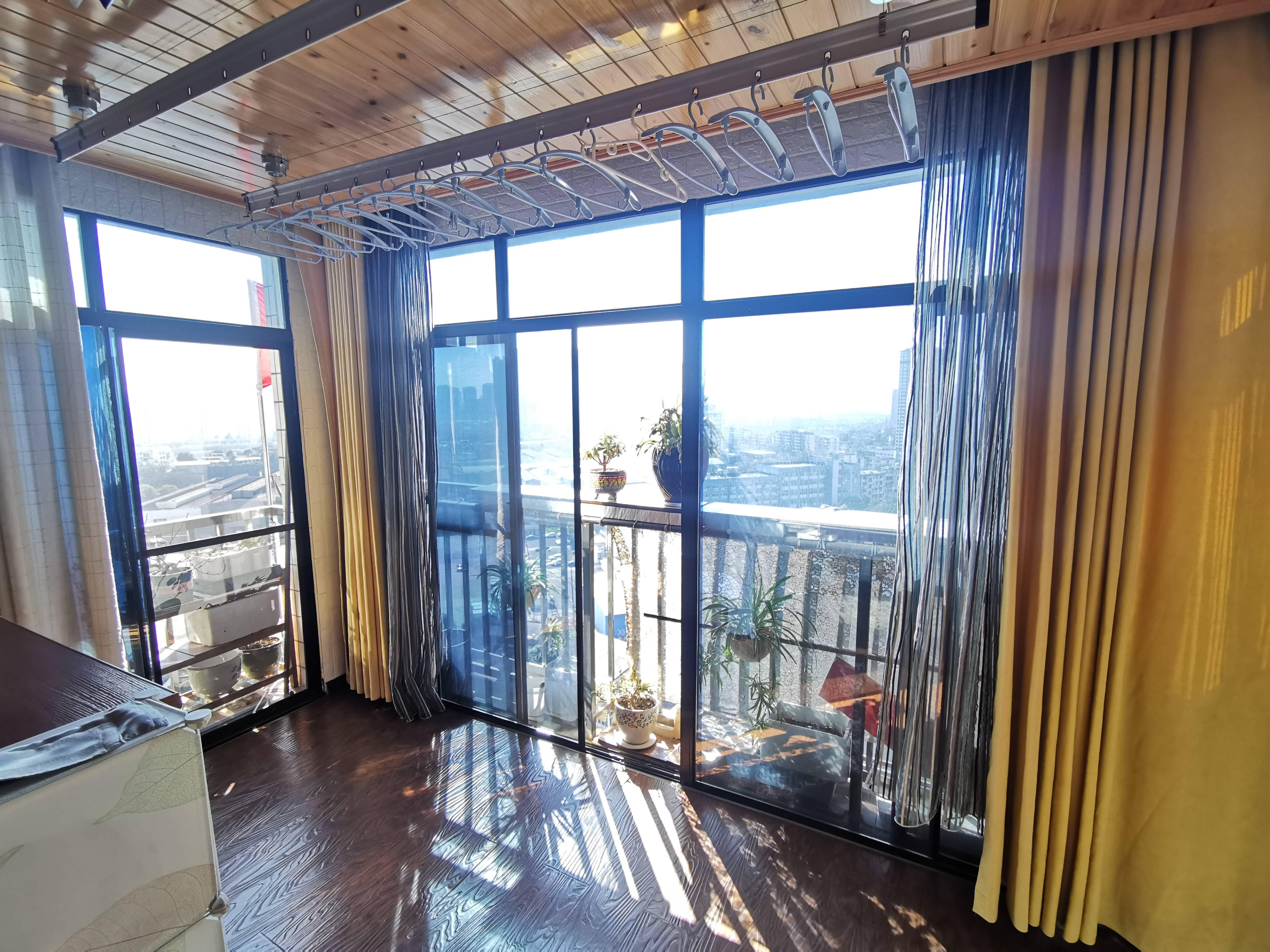 印象华都 3室2厅2卫 47.00万 印象华都 3室2厅2卫 47.00万室内图