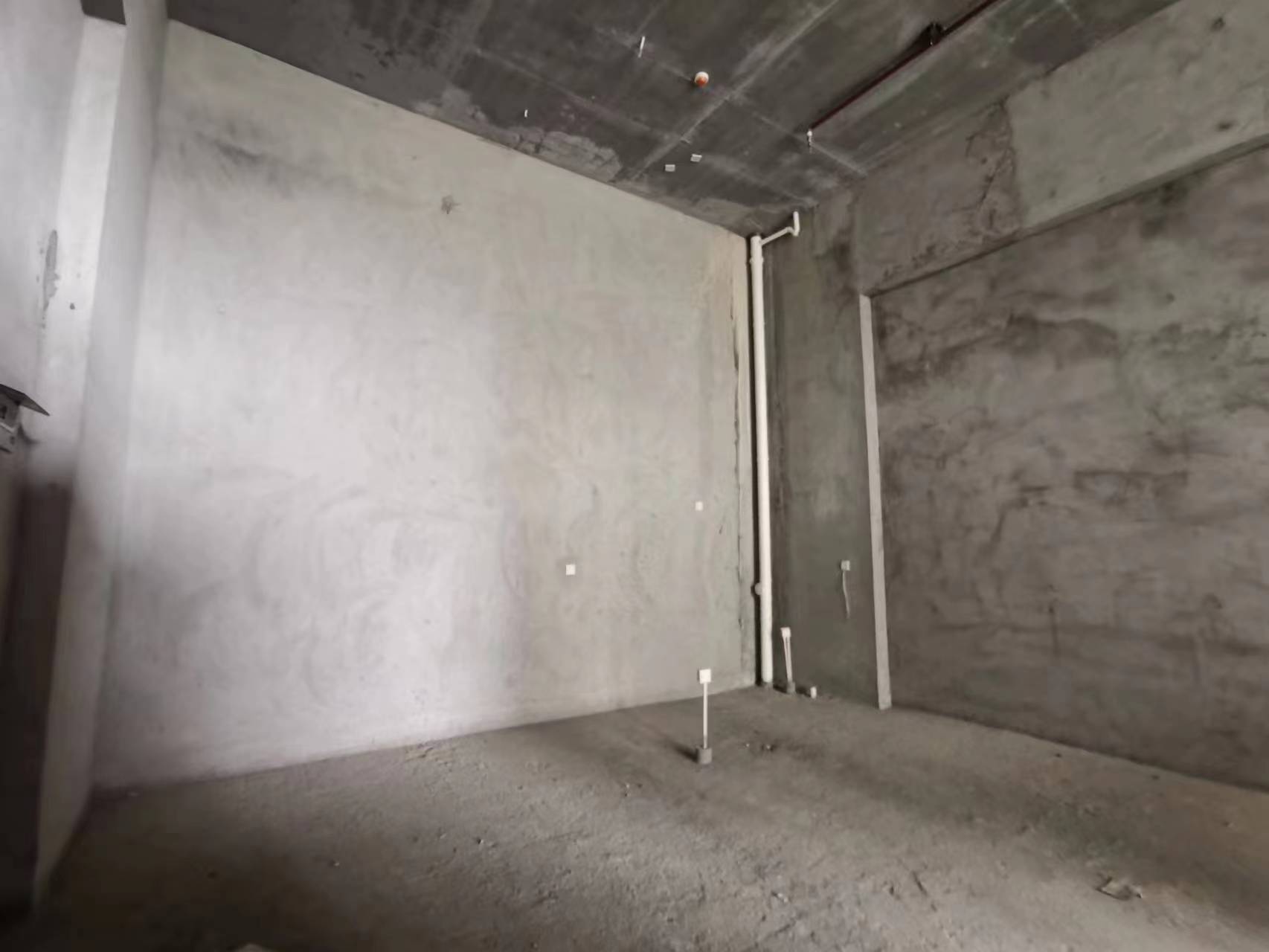 九八缔景城  4室2厅2卫   42.80万 九八缔景城  4室2厅2卫   42.80万室内图