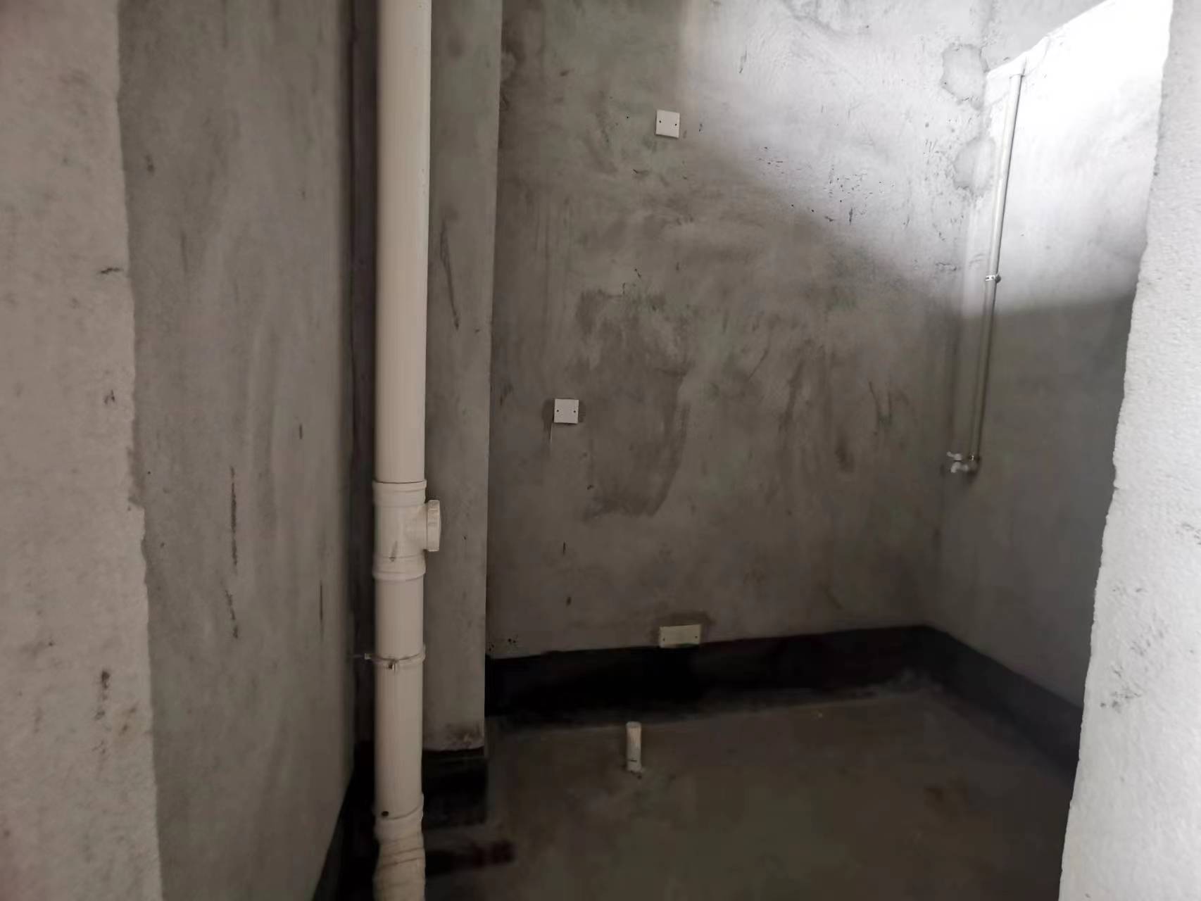 九八缔景城  4室2厅2卫   42.80万 九八缔景城  4室2厅2卫   42.80万室内图