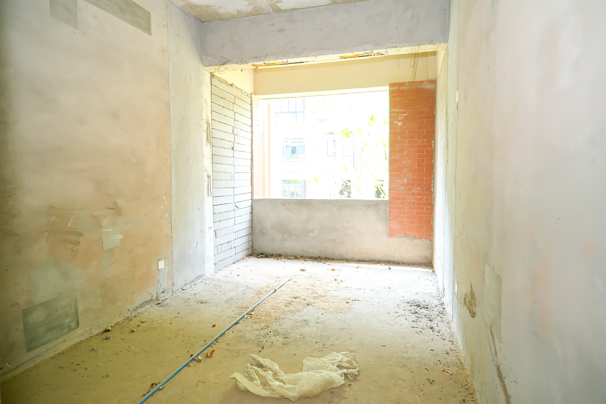 艾美潇湘  5室2厅1卫   167.80万 艾美潇湘  5室2厅1卫   167.80万卧室