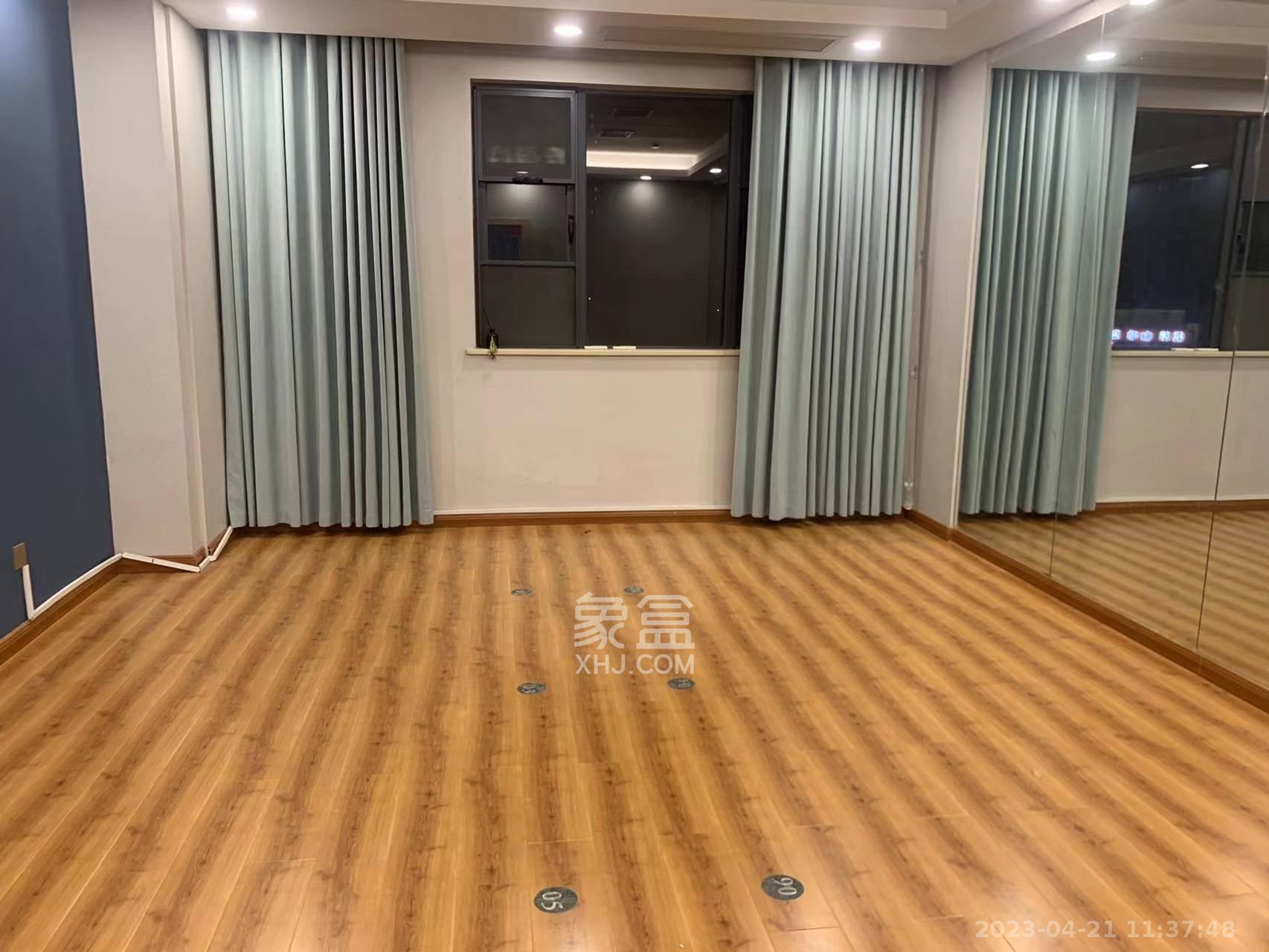 半山公馆（半山国际中心）  1室1厅1卫   6500.00元/月室内图