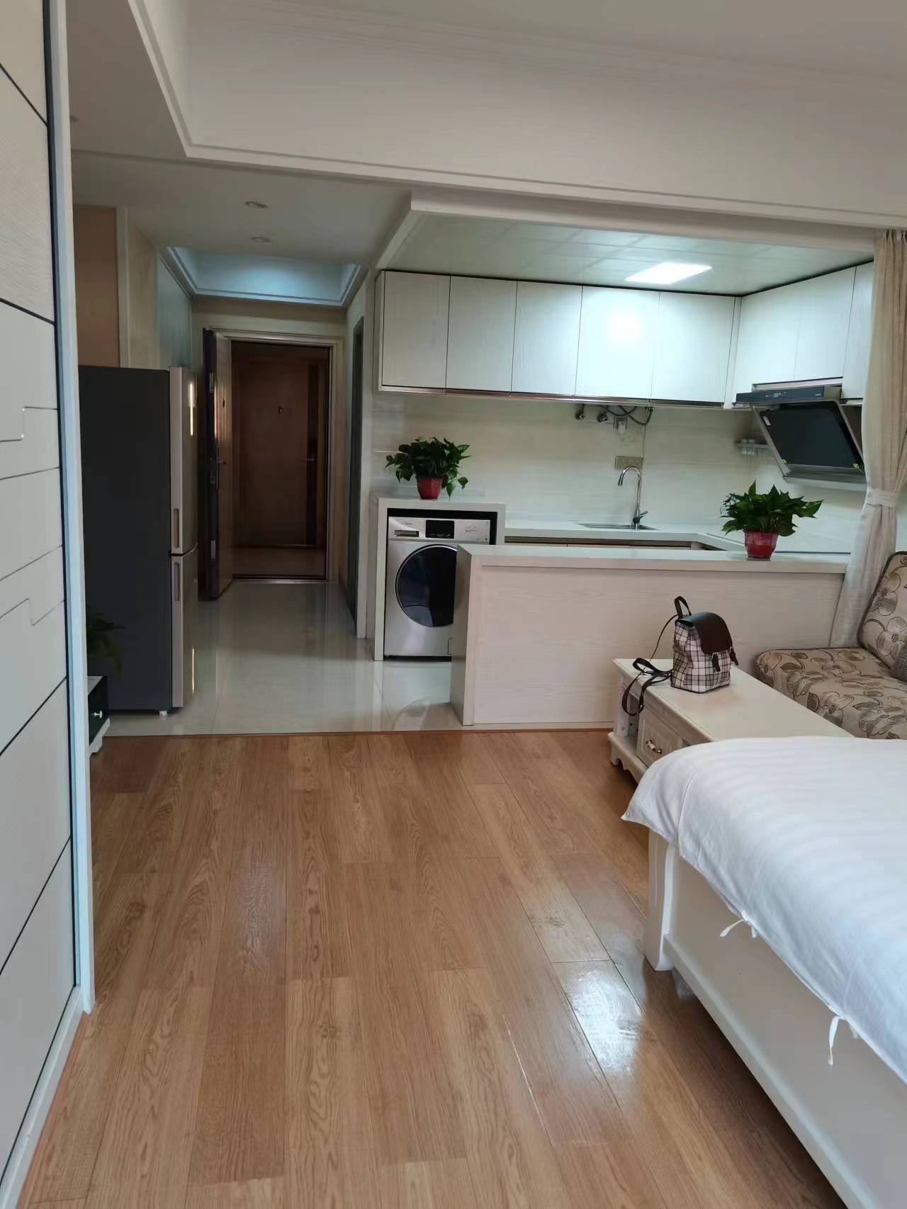 朝阳D5区  1室1厅1卫   1600.00元/月室内图