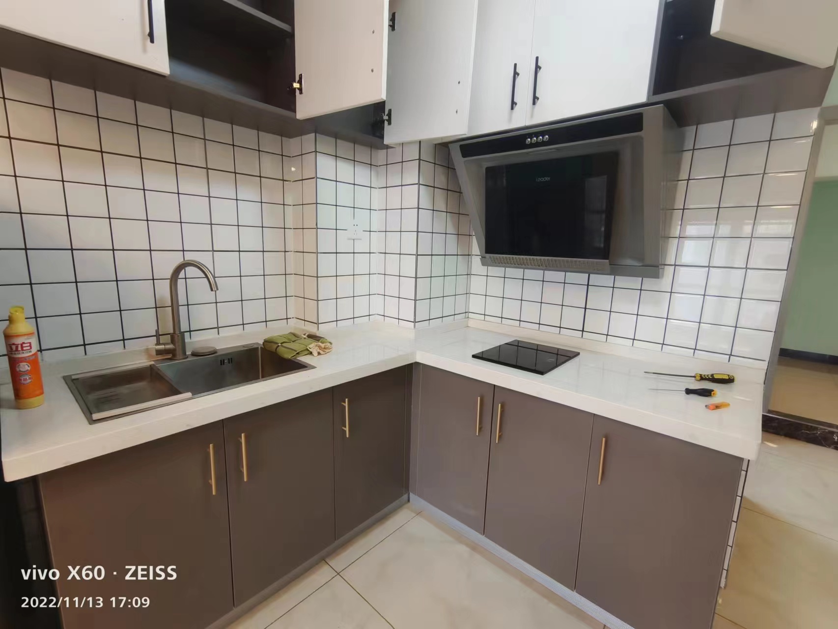 富力新天地一二期  1室1厅1卫   1600.00元/月 富力新天地一二期  1室1厅1卫   1600.00元/月室内图