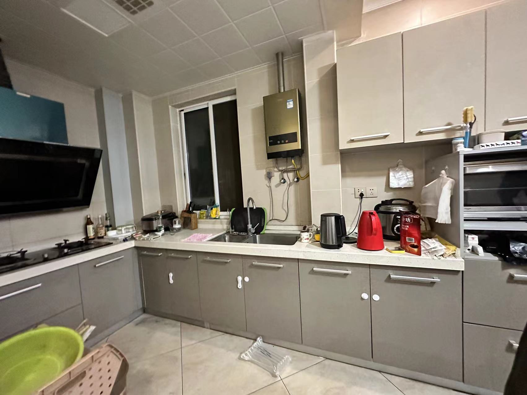 康馨佳园  3室2厅1卫    45.0万 康馨佳园  3室2厅1卫    45.0万室内图