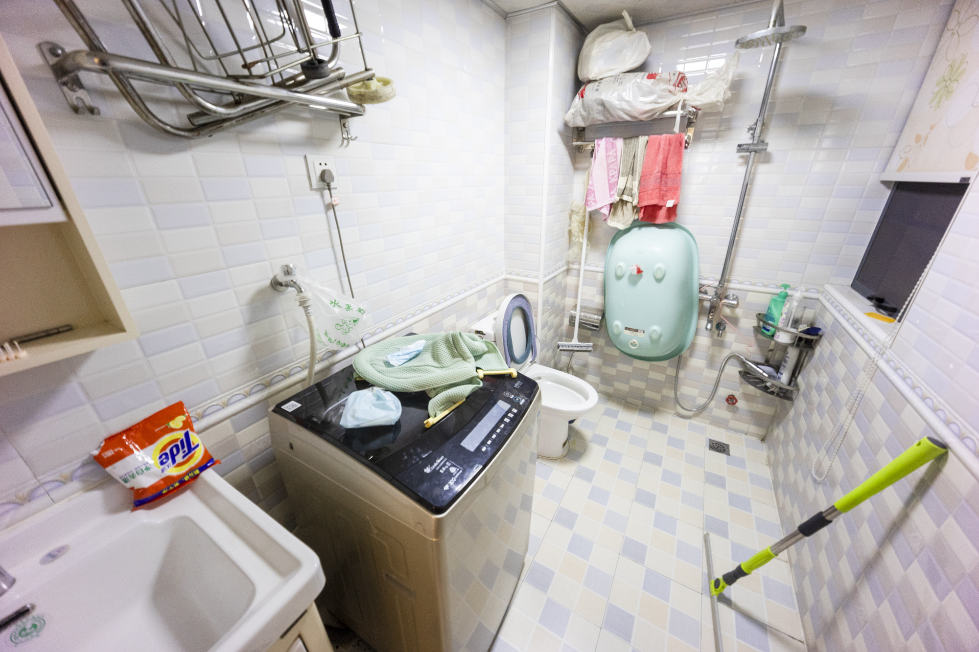 明昇壹城（明昇时代广场）一期  3室2厅2卫    198.0万卫生间