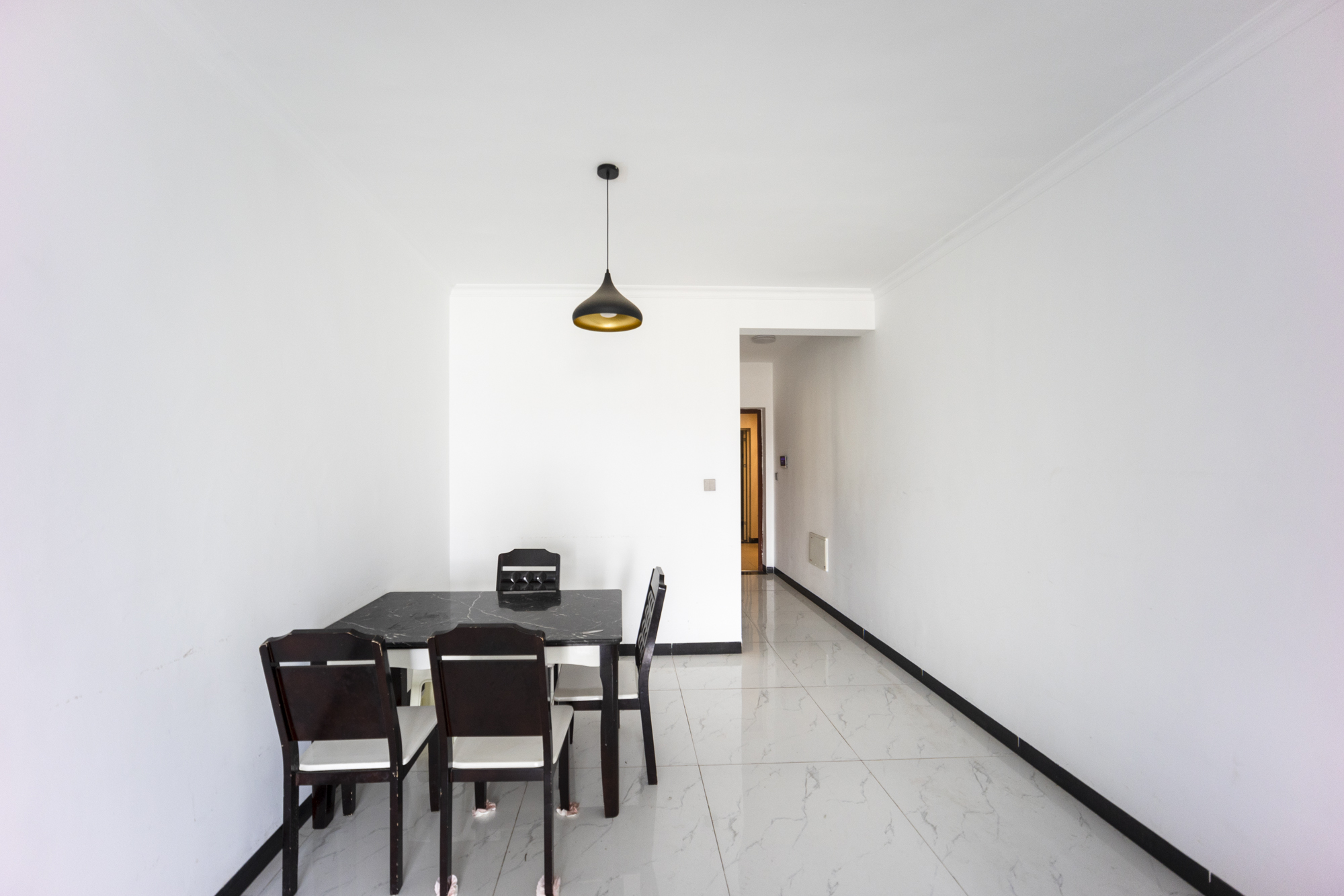 阳光城尚东湾青云苑  3室2厅1卫    80.0万客厅