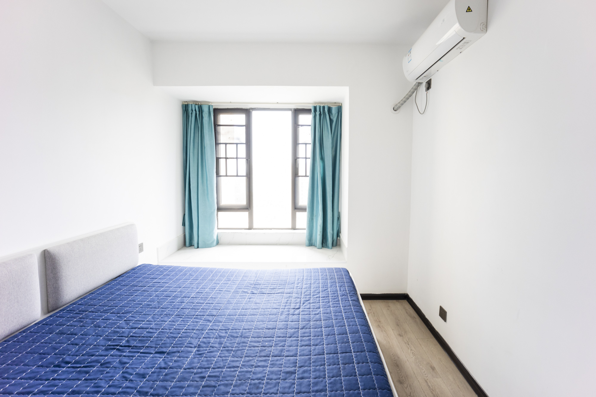 阳光城尚东湾青云苑  3室2厅1卫    80.0万卧室