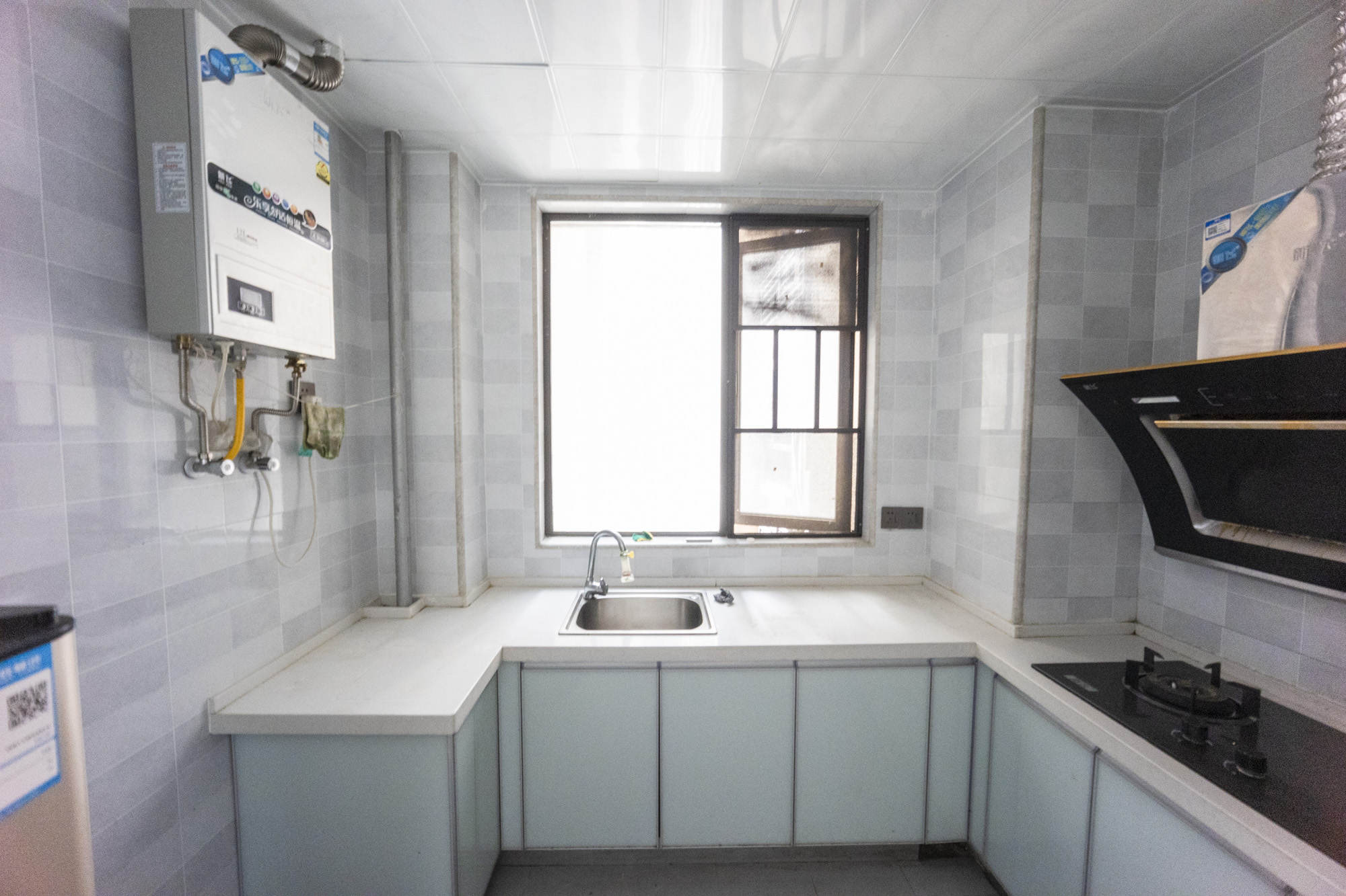 阳光城尚东湾青云苑  3室2厅1卫    80.0万厨房