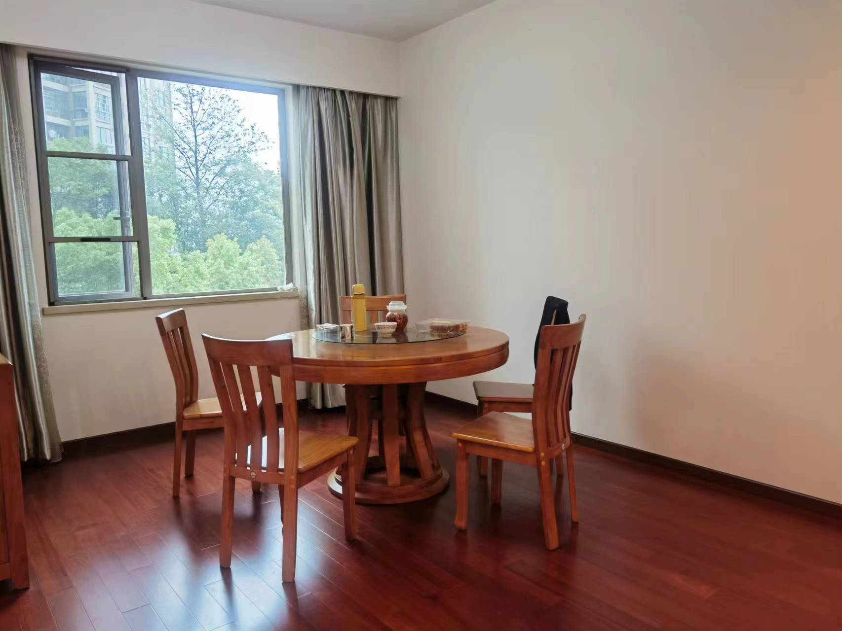 晋合湘水湾一期  3室2厅2卫   118.00万 晋合湘水湾一期  3室2厅2卫   118.00万室内图