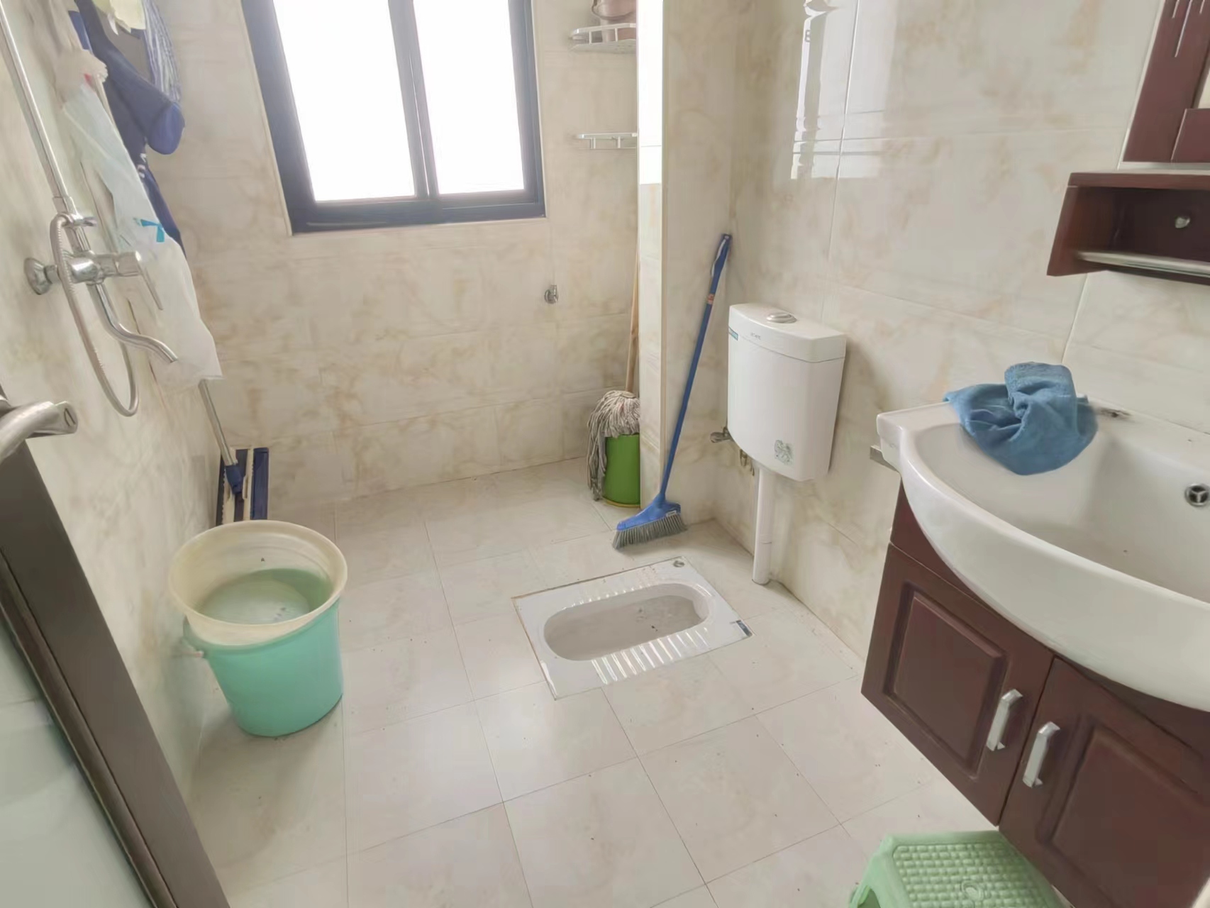 首和.山语城 3室2厅1卫 48.8万 首和.山语城 3室2厅1卫 48.8万客厅