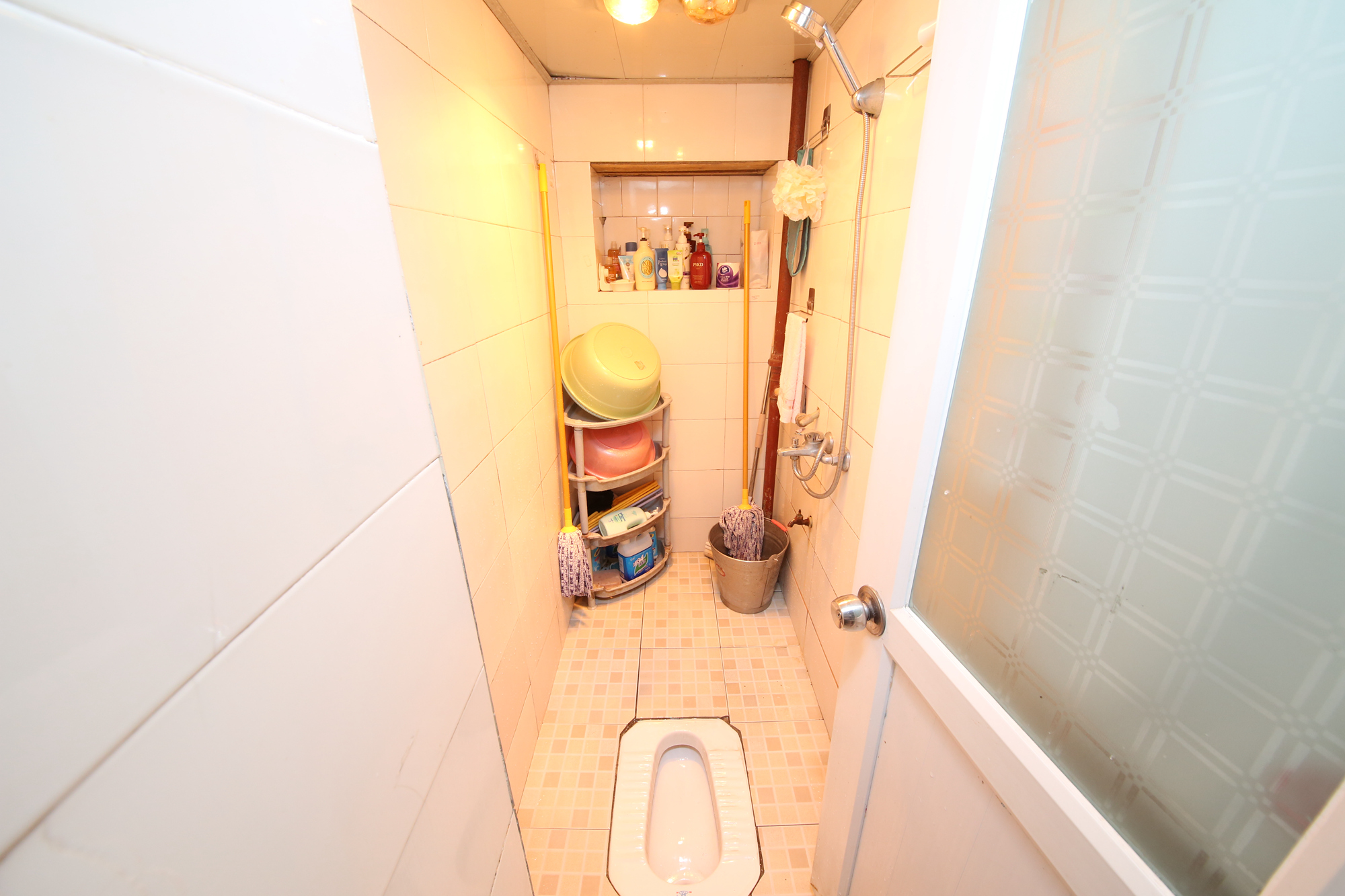 轻苑小区  3室2厅1卫   81.60万其他