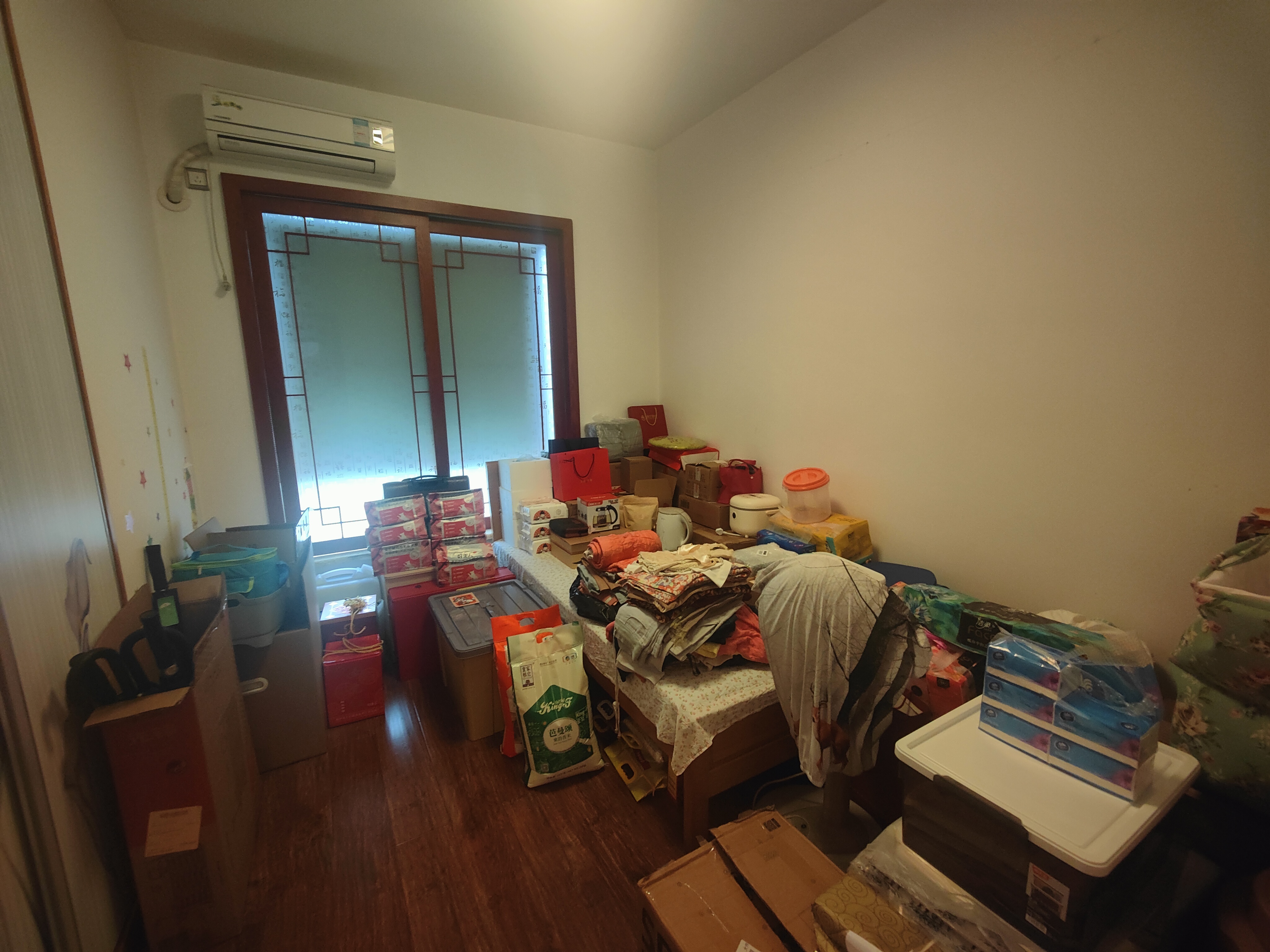 紫竹茗园 5室2厅2卫 151.00万 紫竹茗园 5室2厅2卫 151.00万室内图