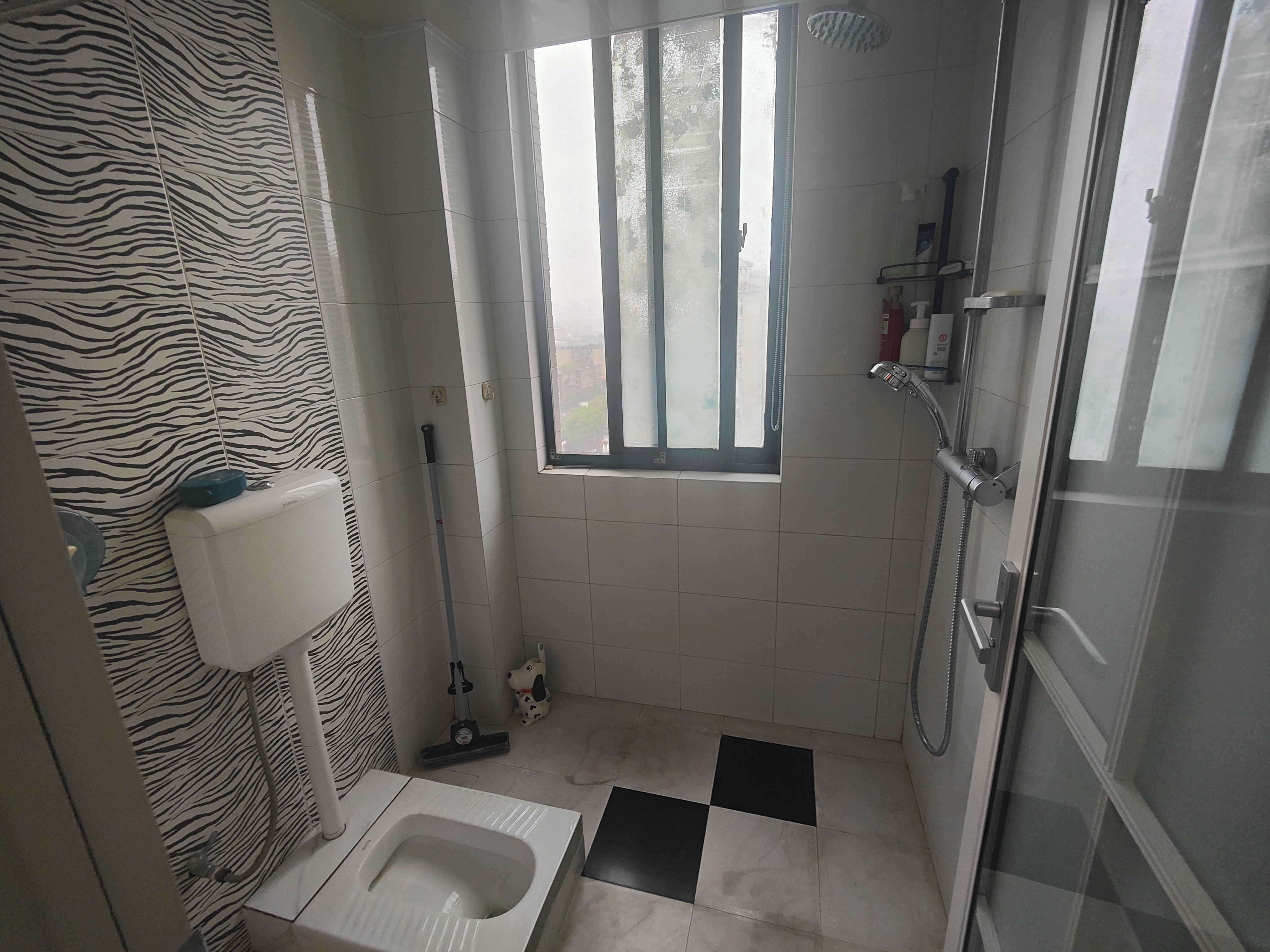 紫竹茗园 5室2厅2卫 151.00万 紫竹茗园 5室2厅2卫 151.00万室内图