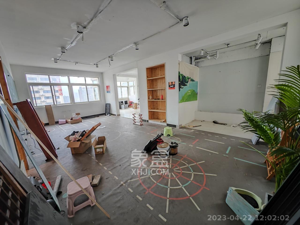 长远华樟名府  3室1厅1卫   2500.00元/月室内图