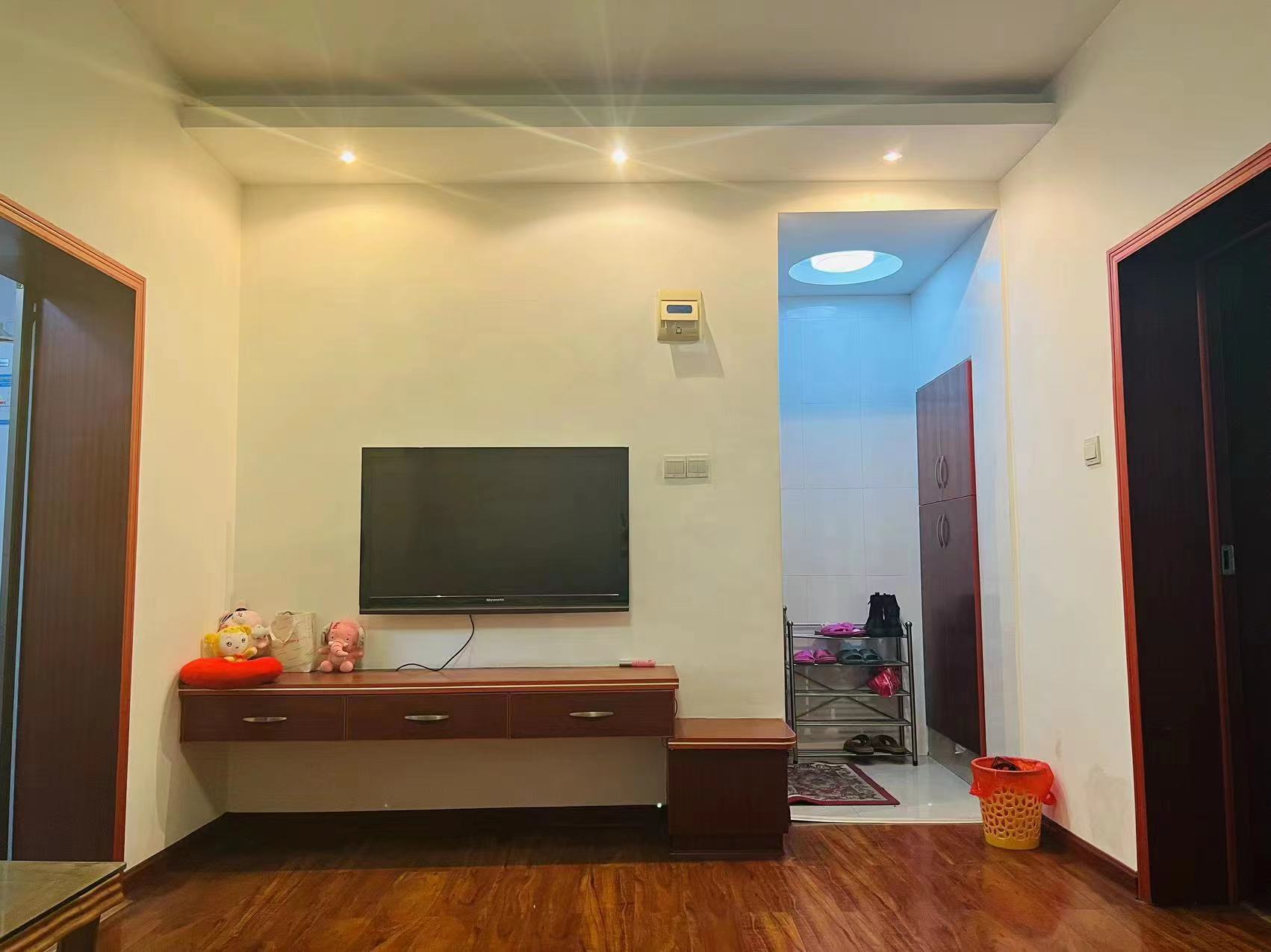 禾花村 2室1厅1卫 25.80万 禾花村 2室1厅1卫 25.80万客厅