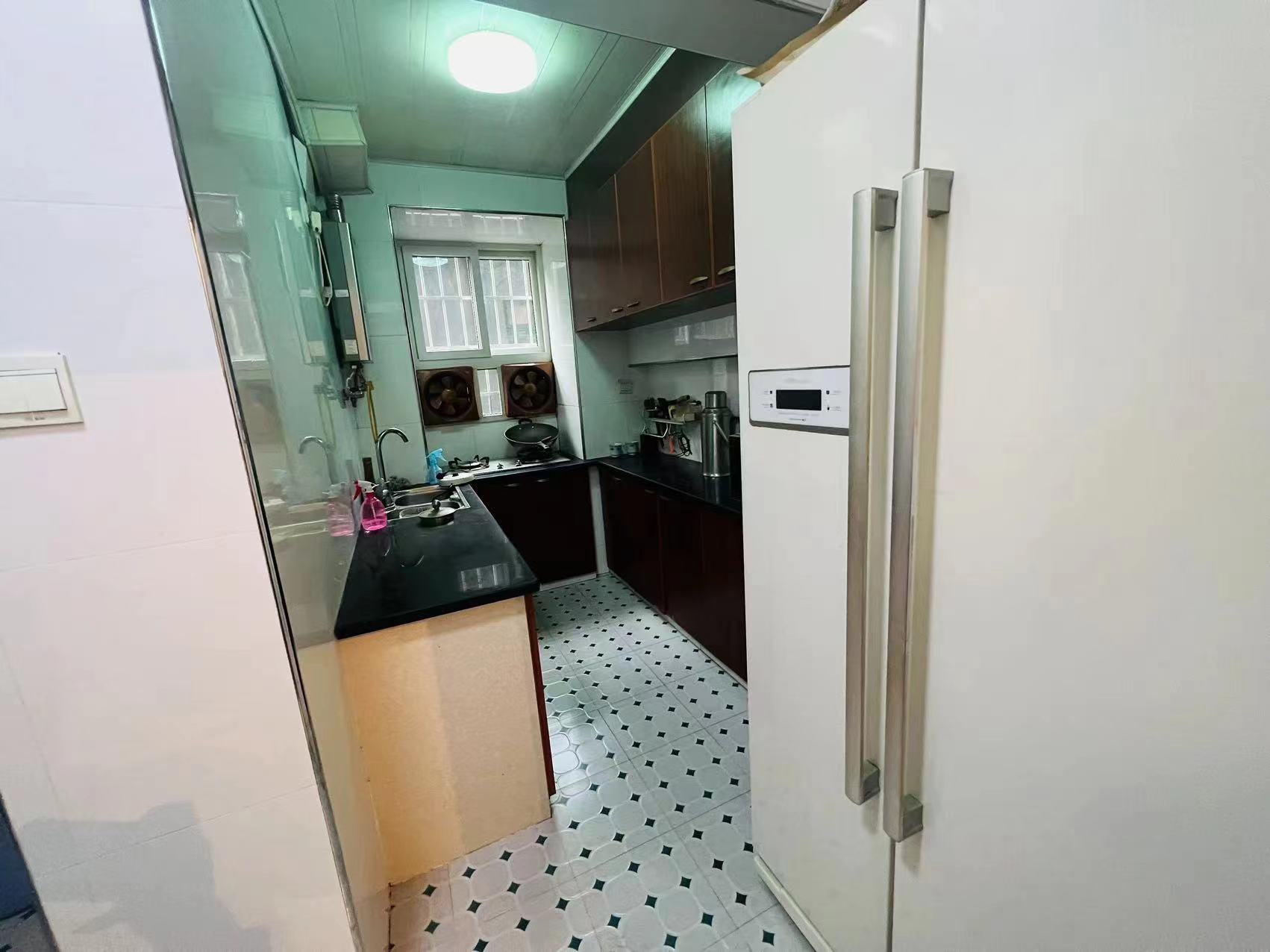 禾花村 2室1厅1卫 25.80万 禾花村 2室1厅1卫 25.80万客厅