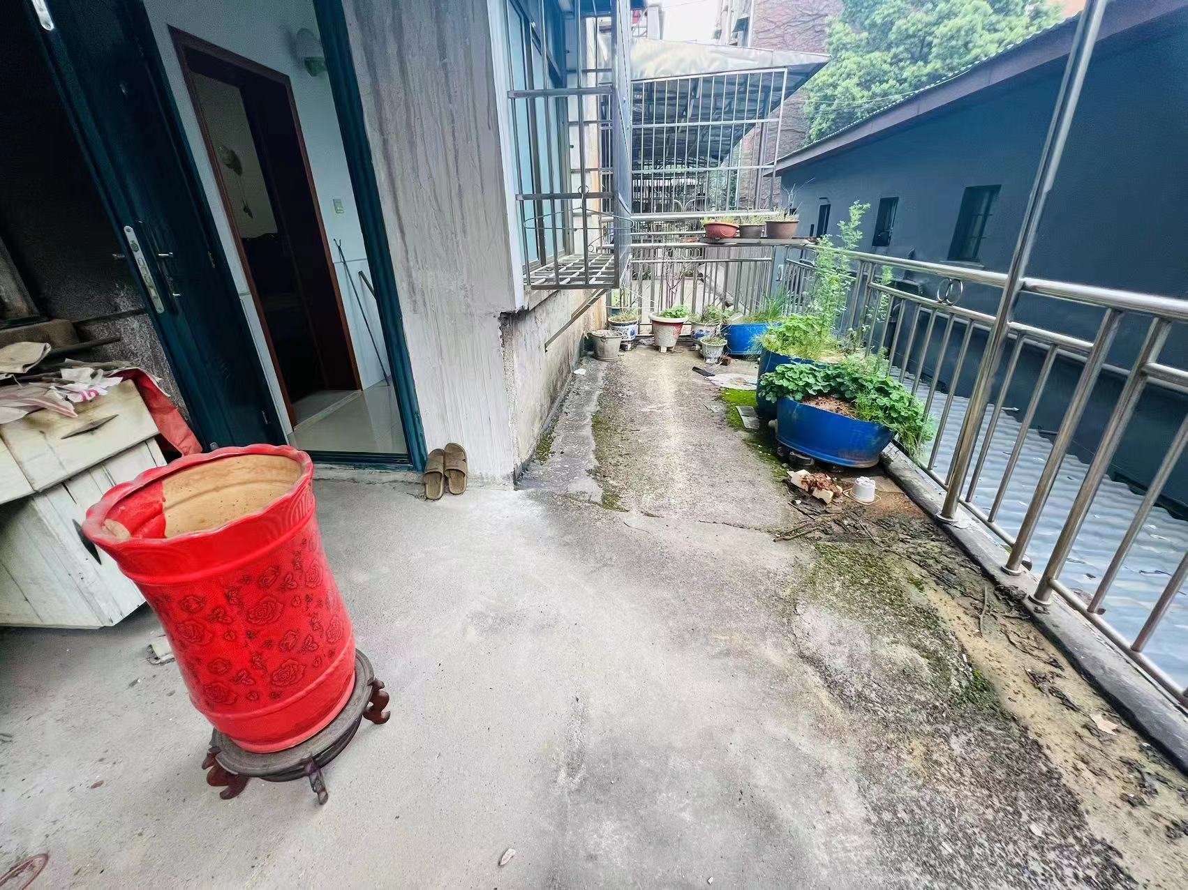 禾花村 2室1厅1卫 25.80万 禾花村 2室1厅1卫 25.80万小区图