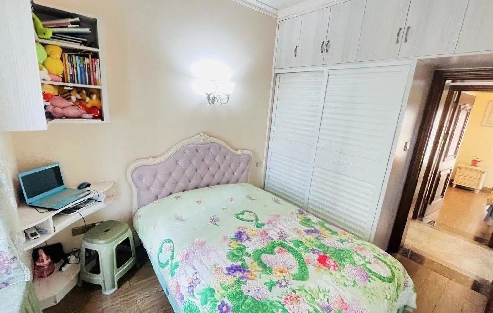 金色御园  3室2厅1卫   70.80万 金色御园  3室2厅1卫   70.80万室内图