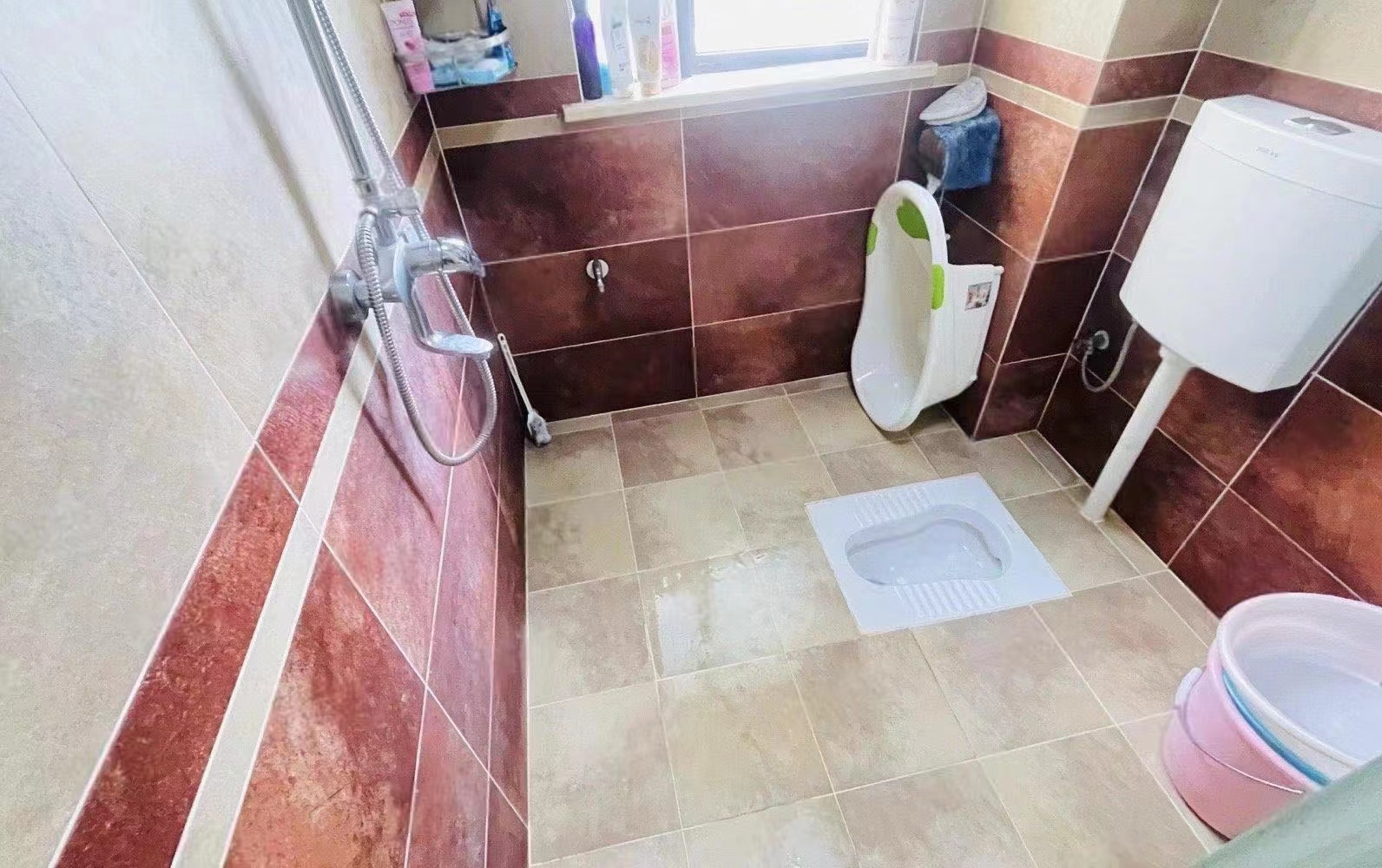 金色御园  3室2厅1卫   70.80万 金色御园  3室2厅1卫   70.80万室内图