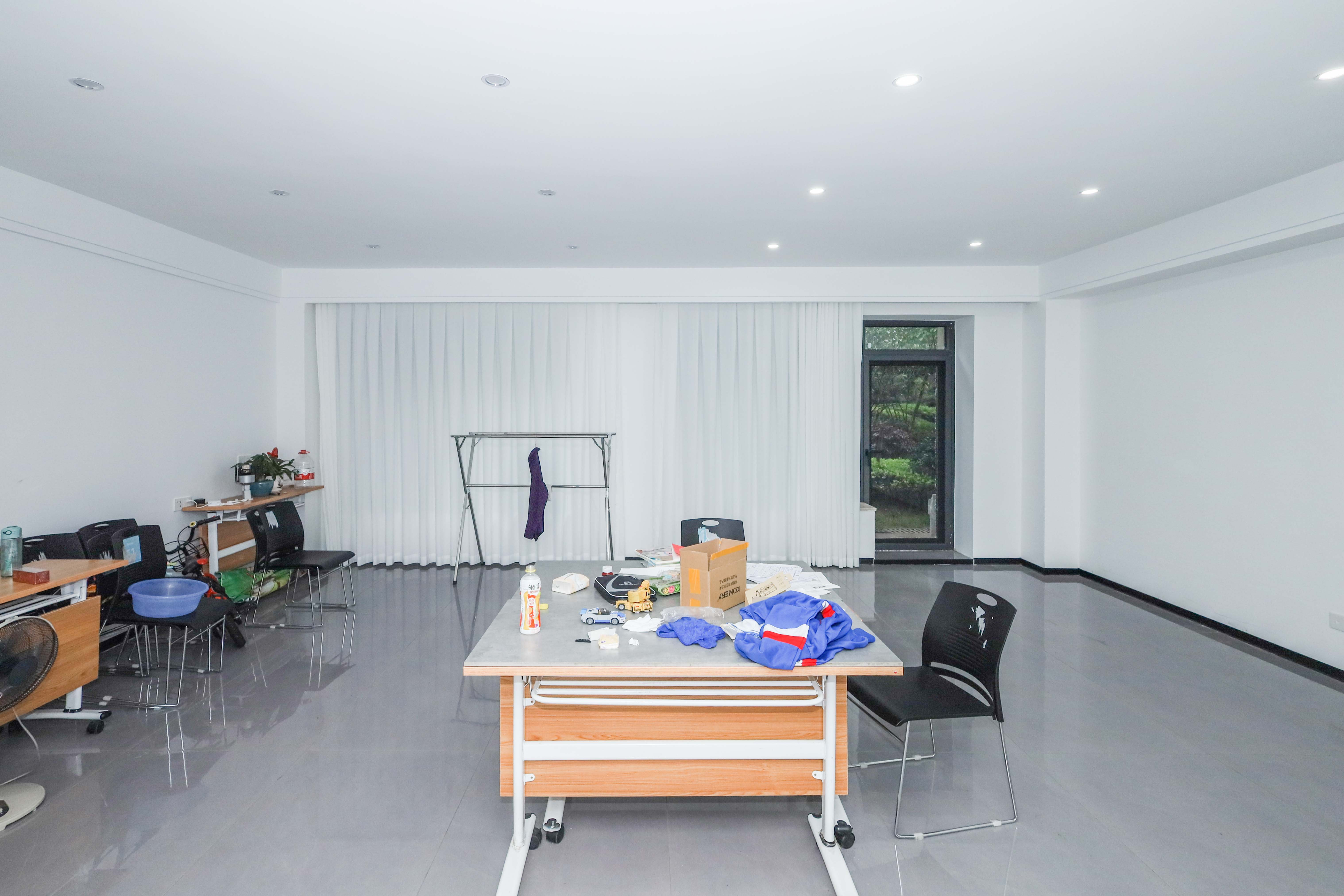 建发央著  4室2厅2卫   258.80万