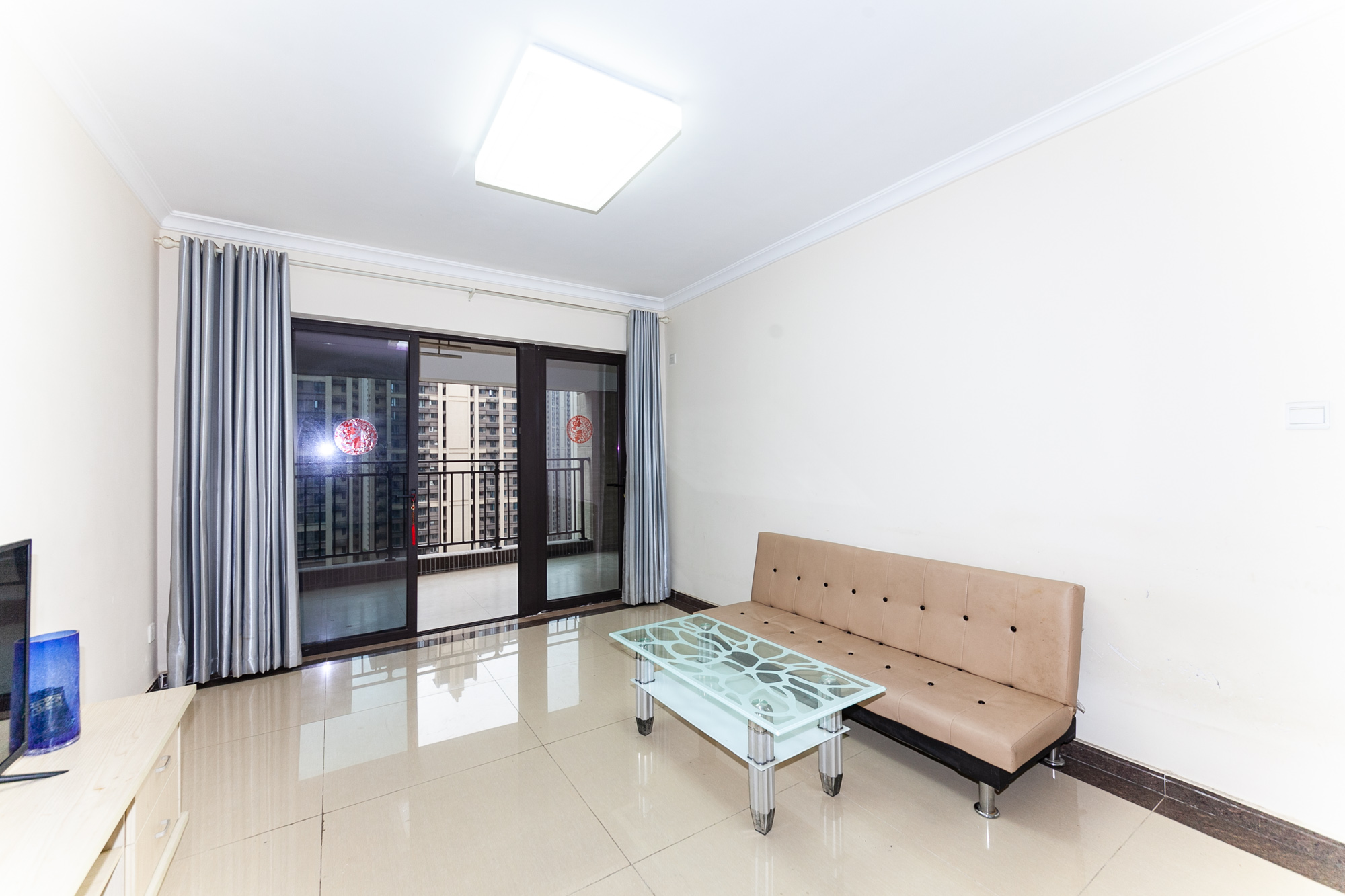 时代倾城二期  2室2厅1卫    79.0万客厅