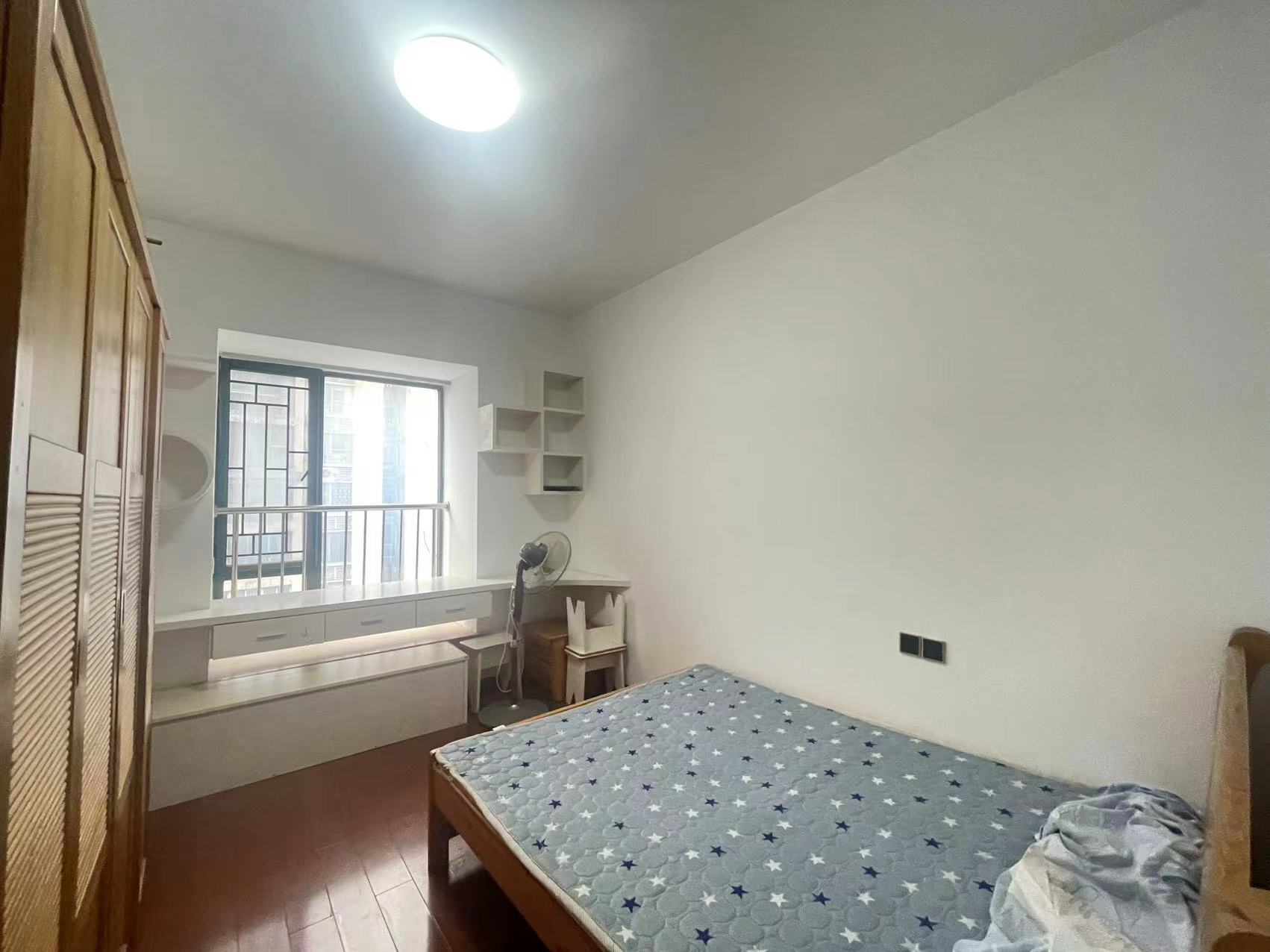 庐山春天一期桃李苑  3室2厅2卫    68.0万 庐山春天一期桃李苑  3室2厅2卫    68.0万室内图